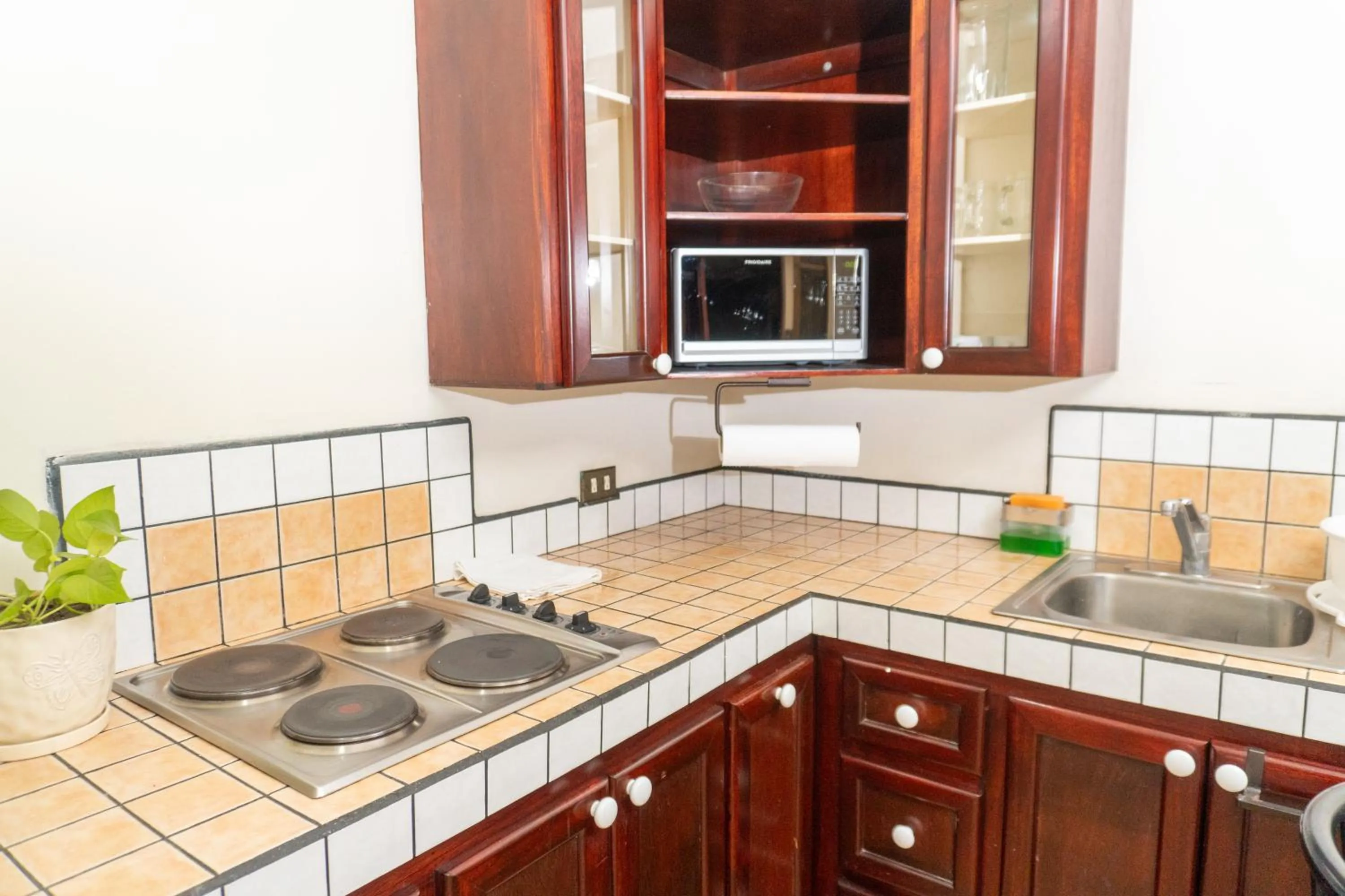 kitchen in Oro Apart Hotel