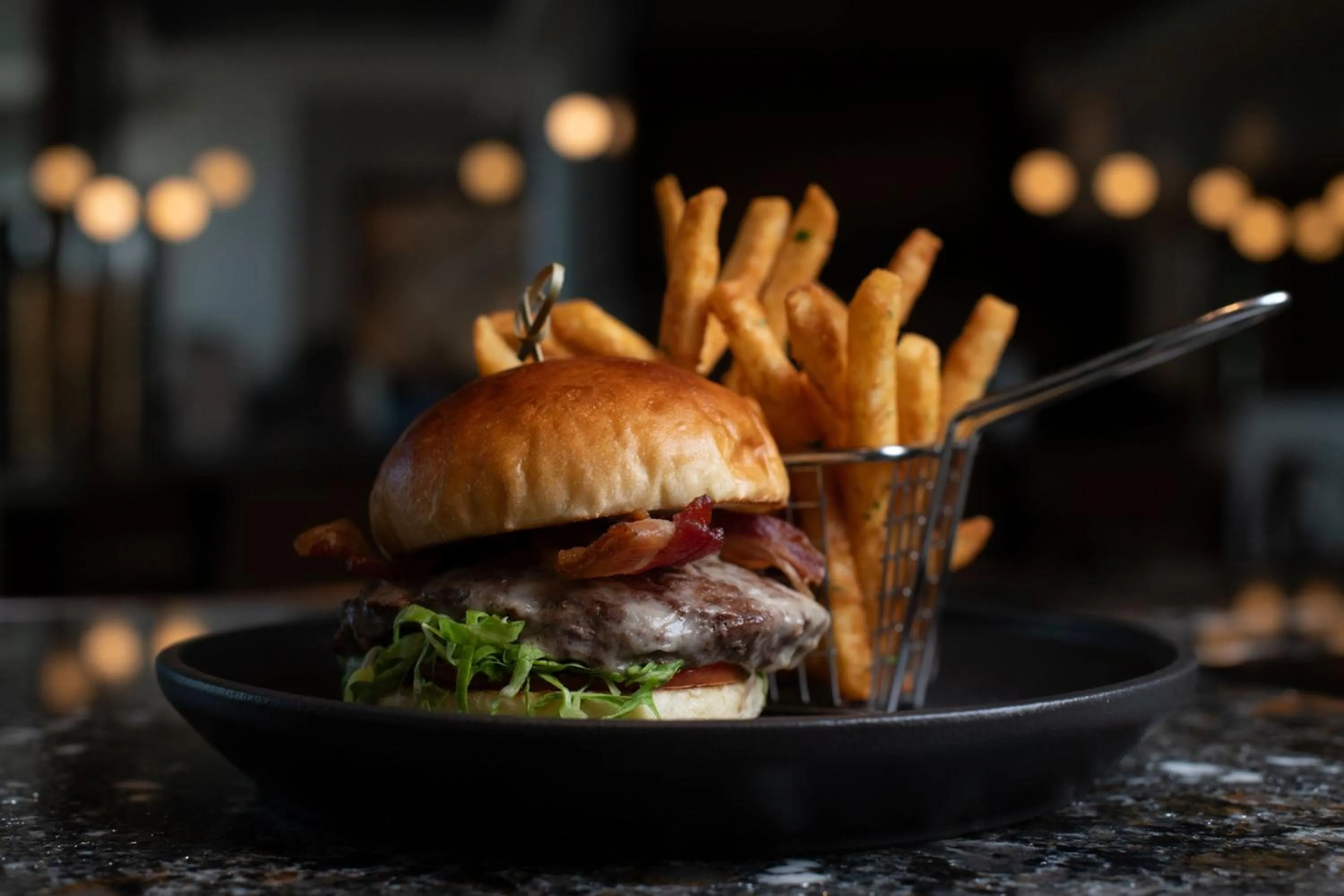 Kitchen or kitchenette in Bethesda North Marriott Hotel & Conference Center