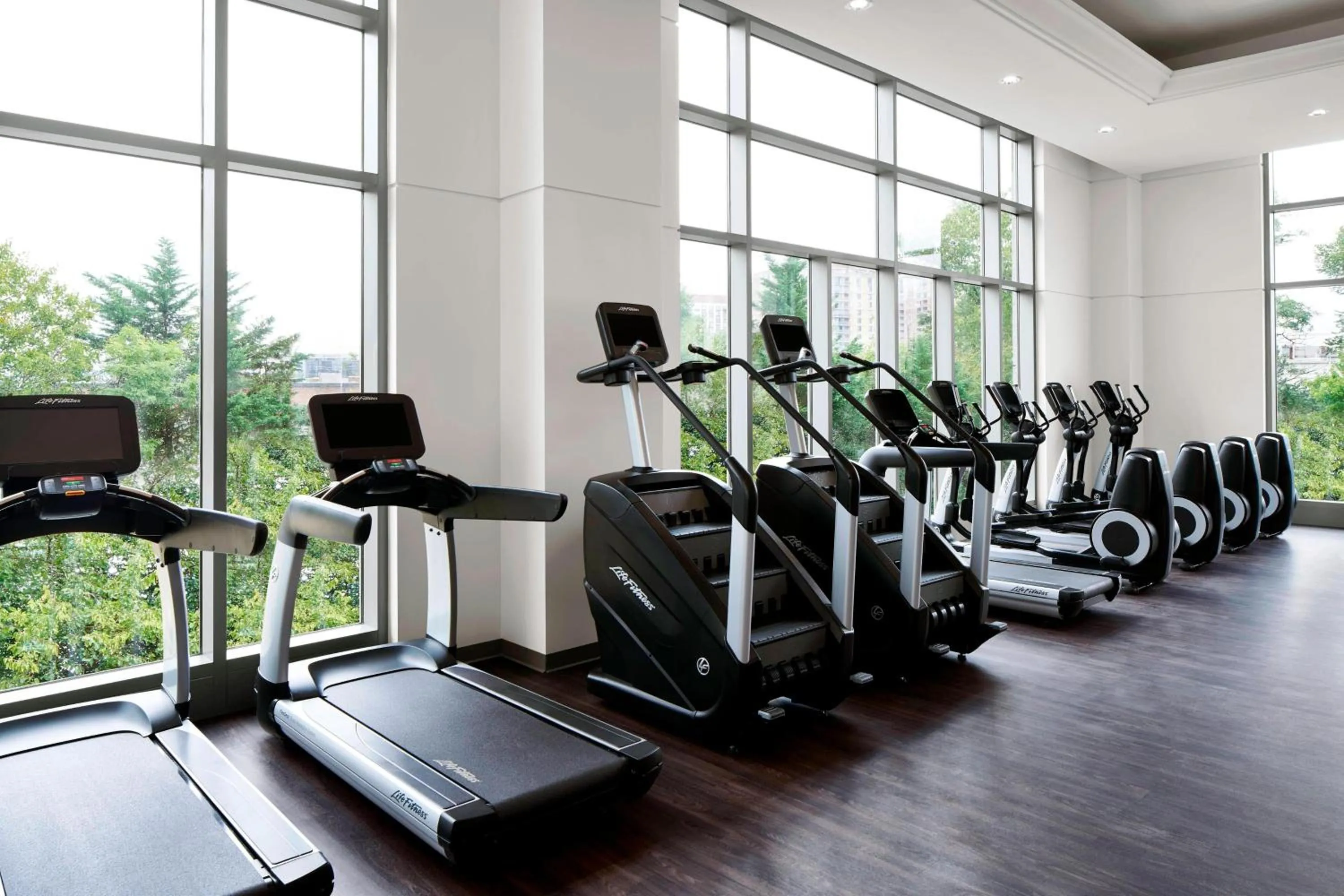 Fitness centre/facilities in Bethesda North Marriott Hotel & Conference Center