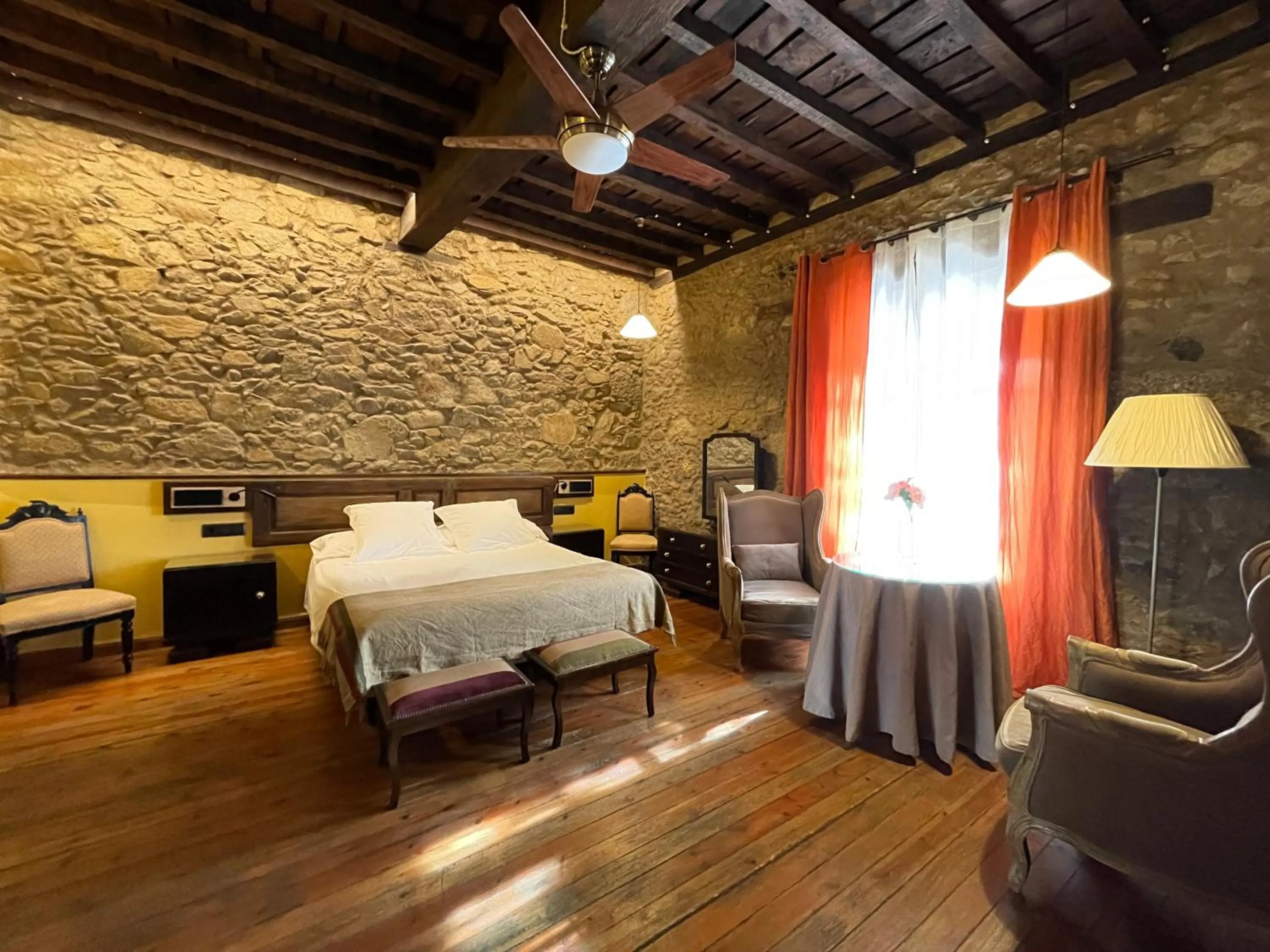 Bedroom, Bed in El Jardín del Convento, Casa Rural