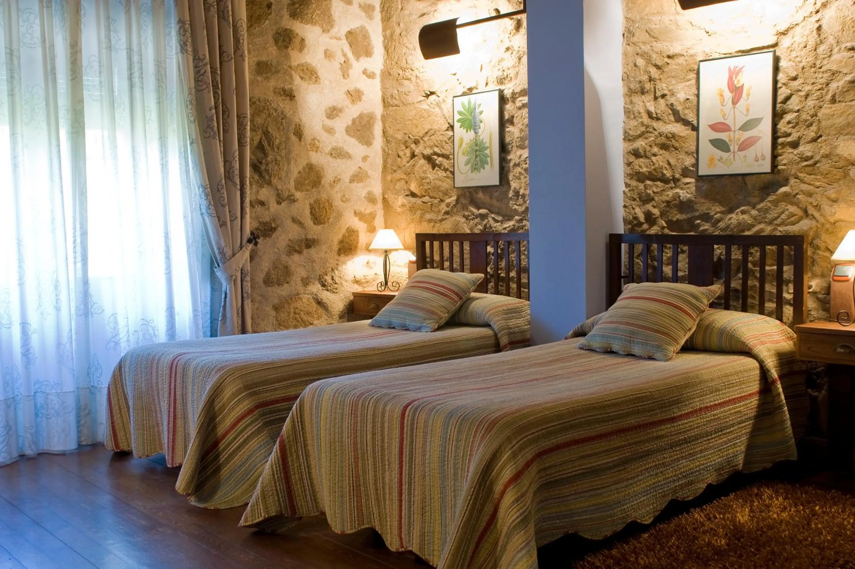 Bedroom, Bed in El Jardín del Convento, Casa Rural