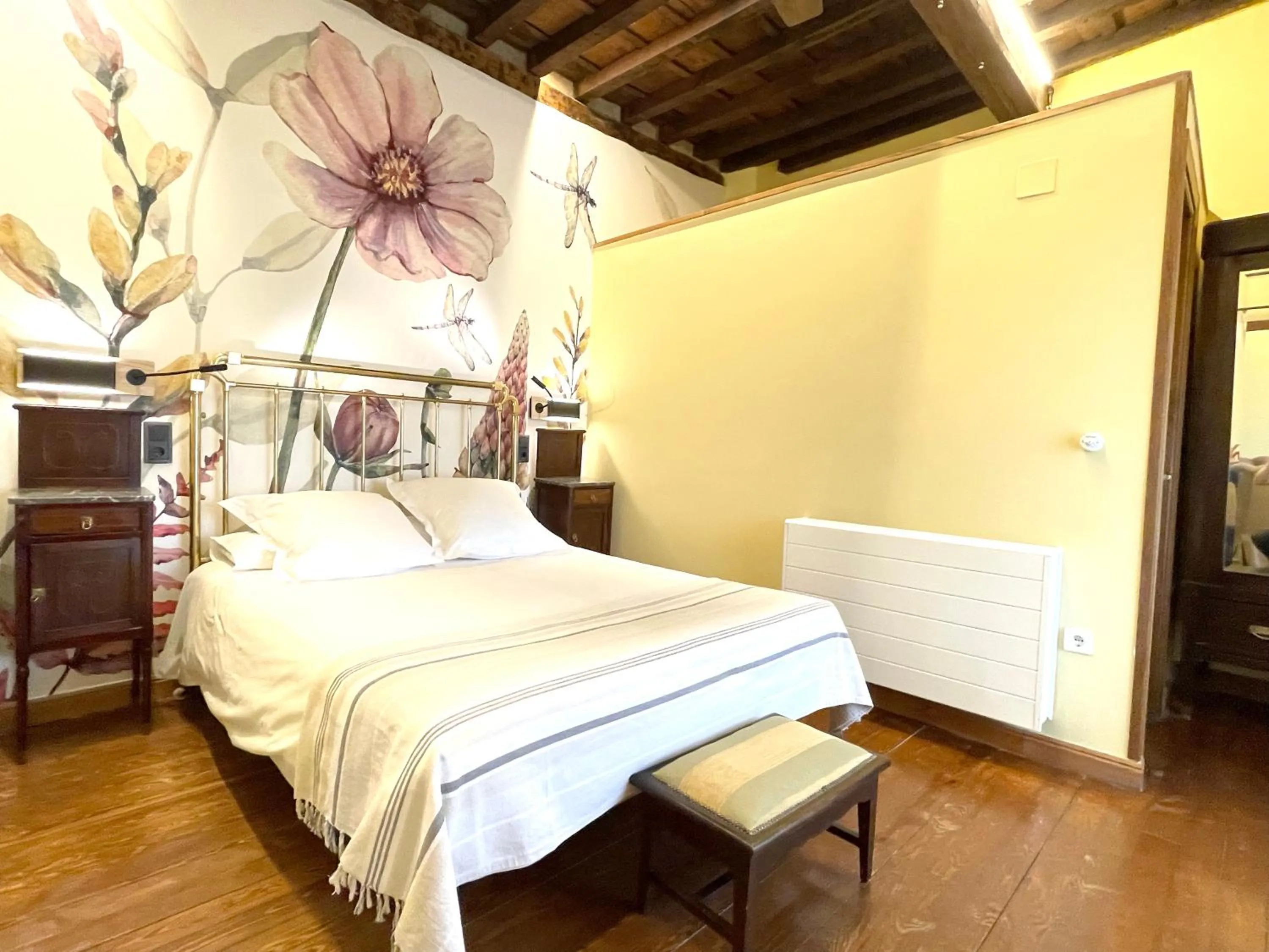 Bedroom, Bed in El Jardín del Convento, Casa Rural