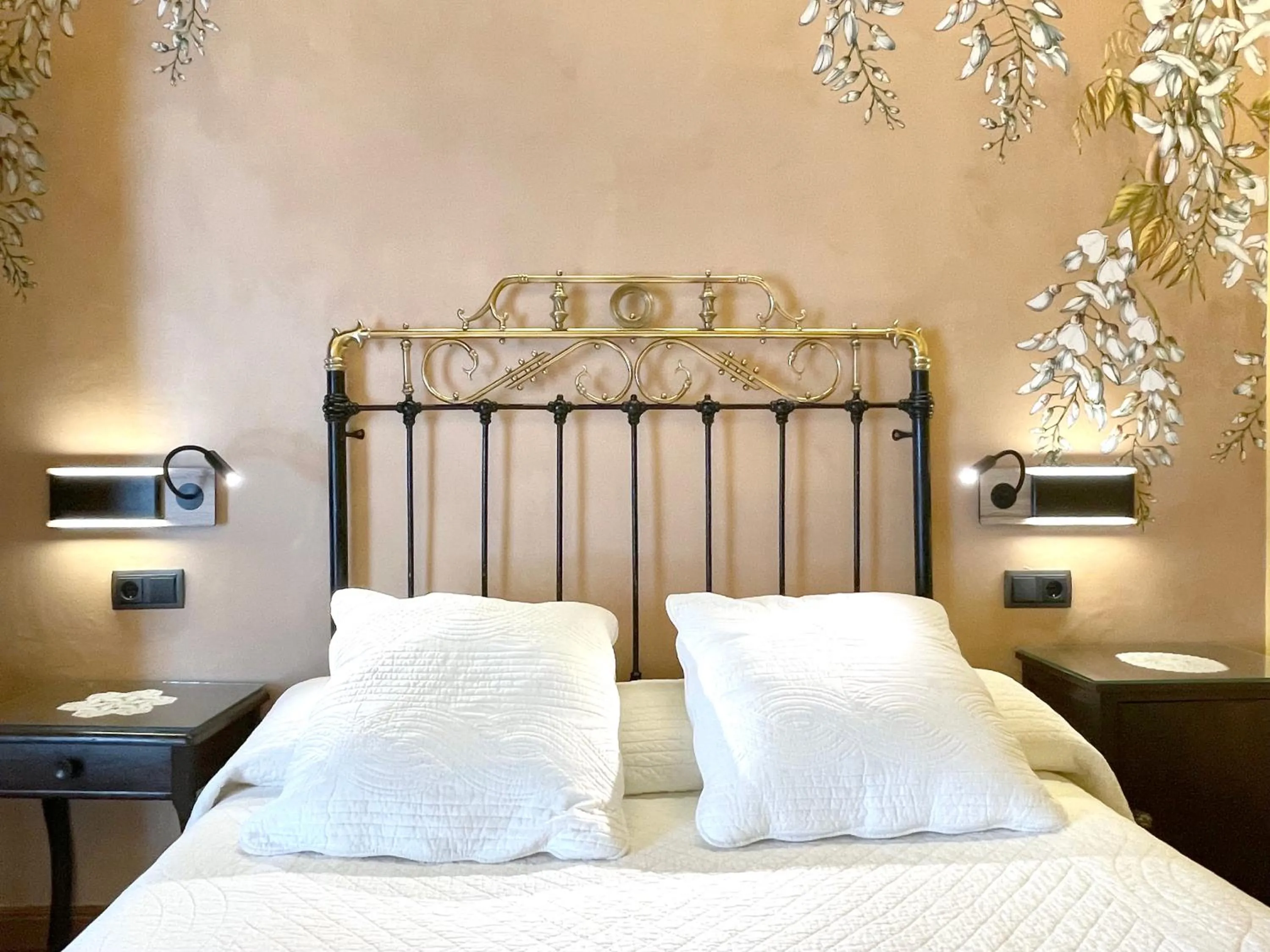 Bedroom, Bed in El Jardín del Convento, Casa Rural