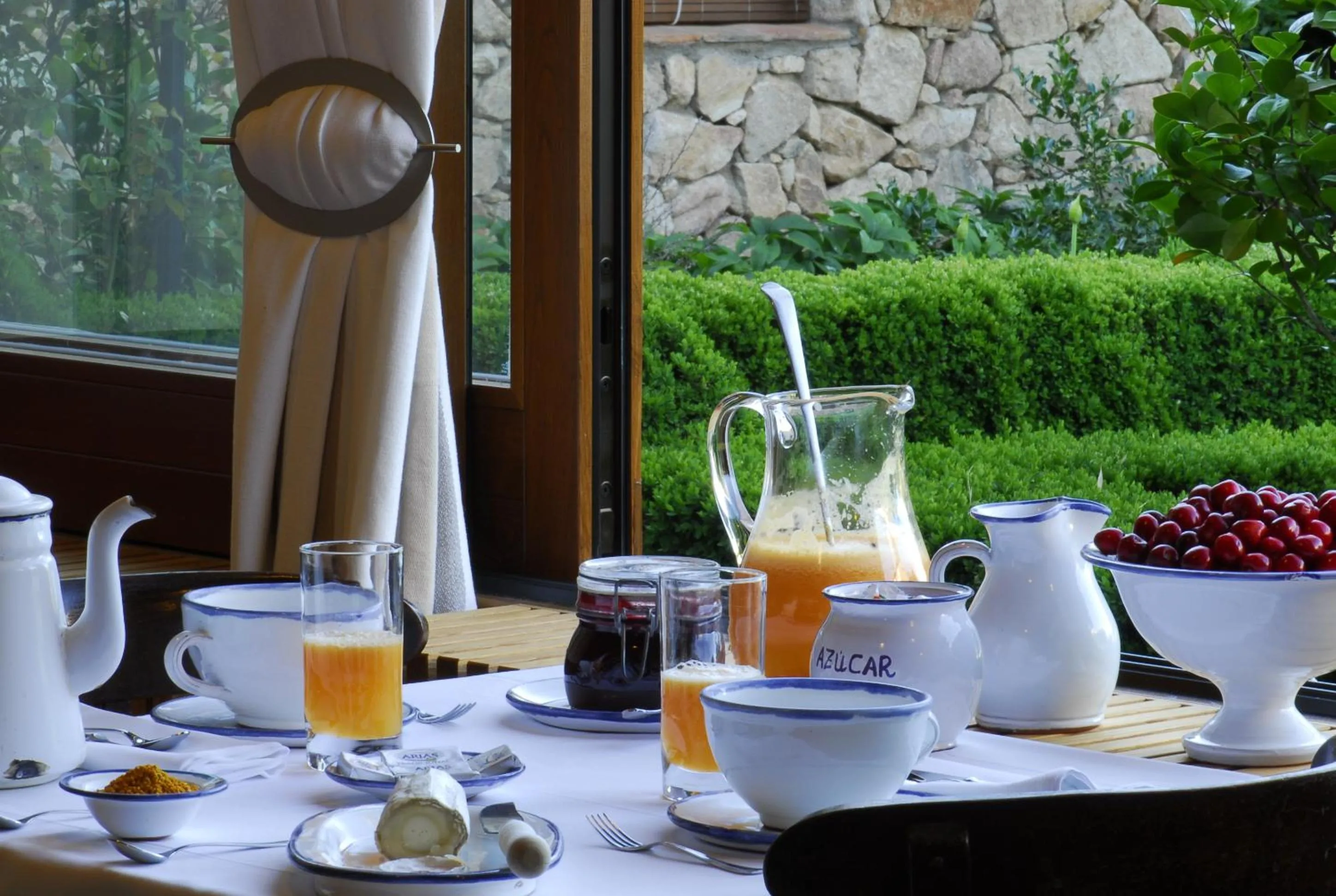 Restaurant/places to eat in El Jardín del Convento, Casa Rural