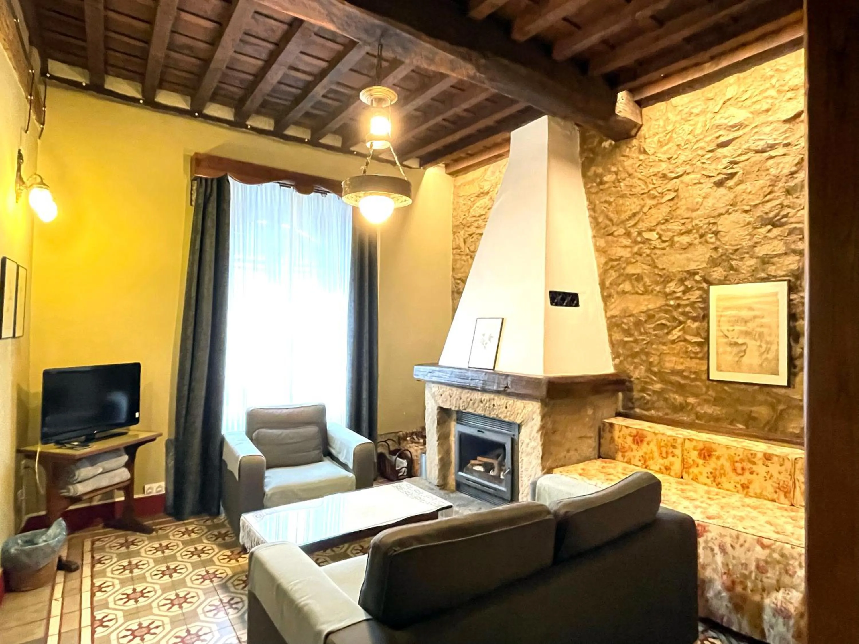 flat iron in El Jardín del Convento, Casa Rural