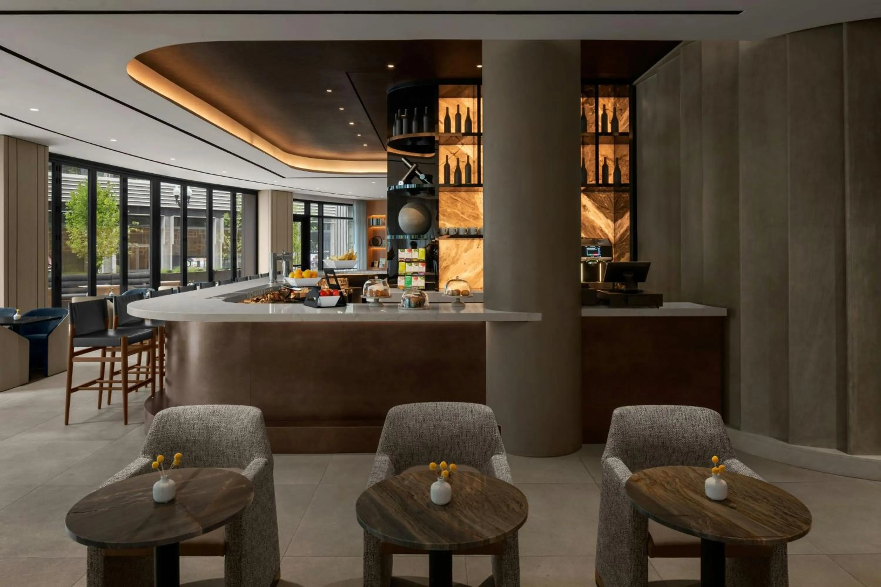 Restaurant/places to eat in AC Hotel Arlington National Landing