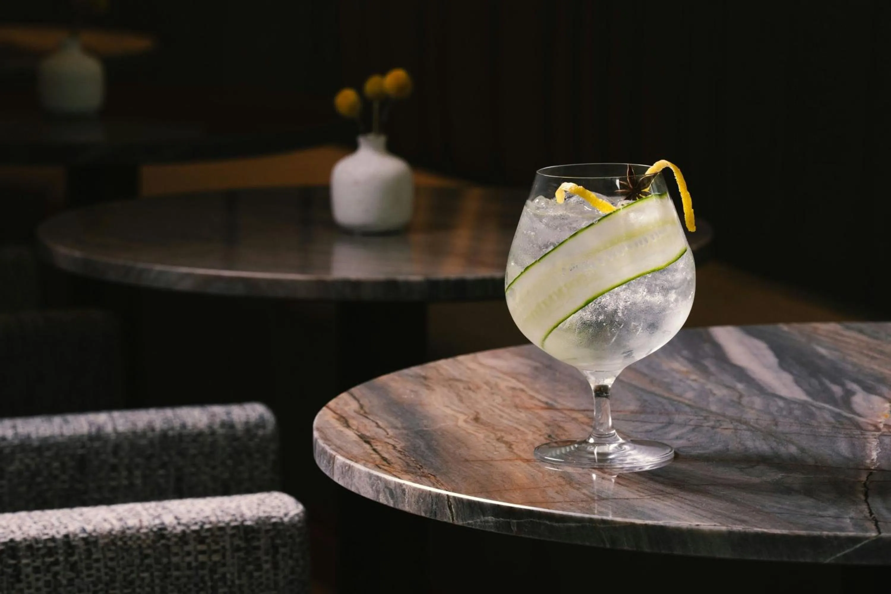 Restaurant/places to eat in AC Hotel Arlington National Landing