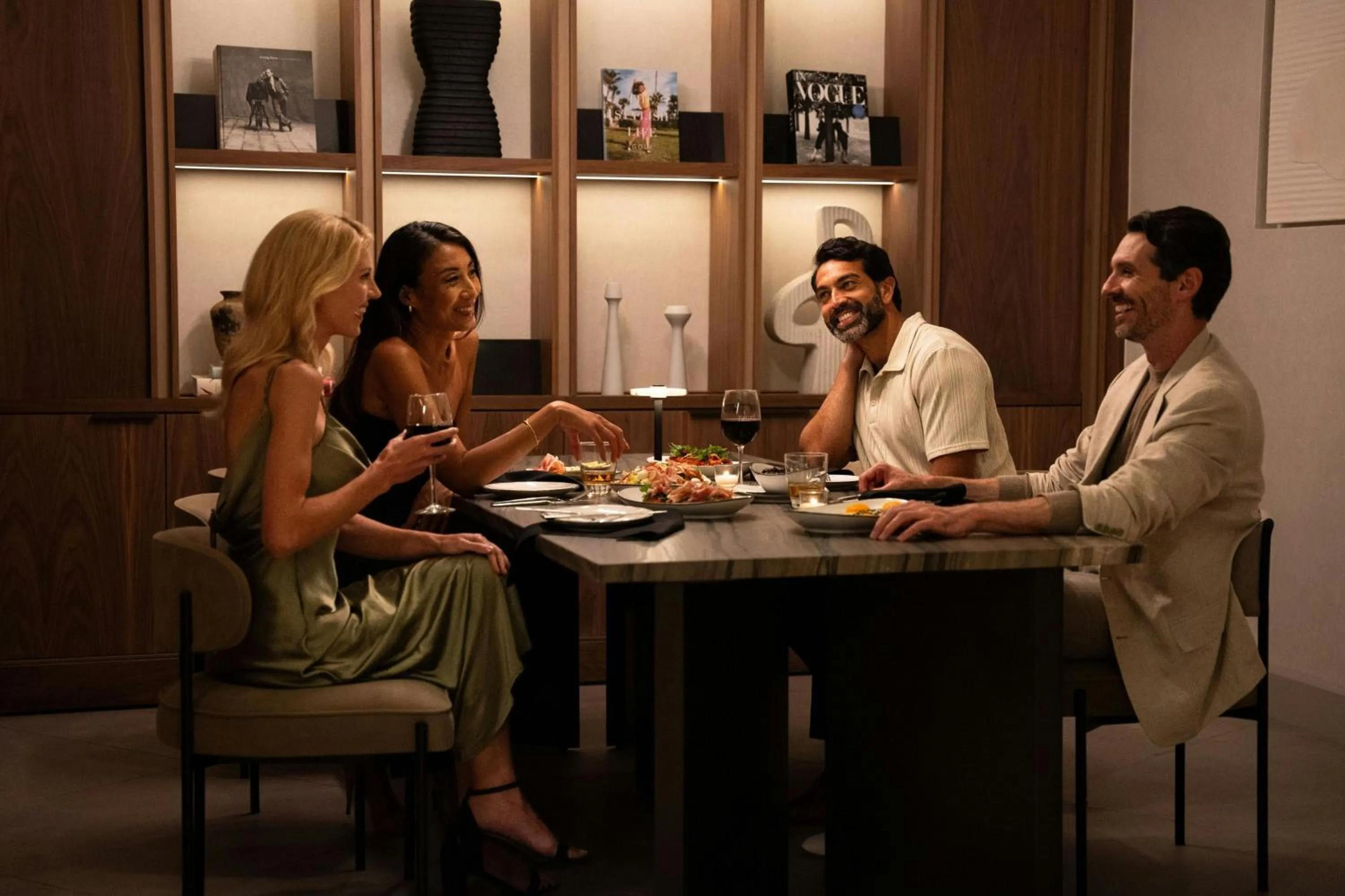 Restaurant/places to eat in AC Hotel Arlington National Landing