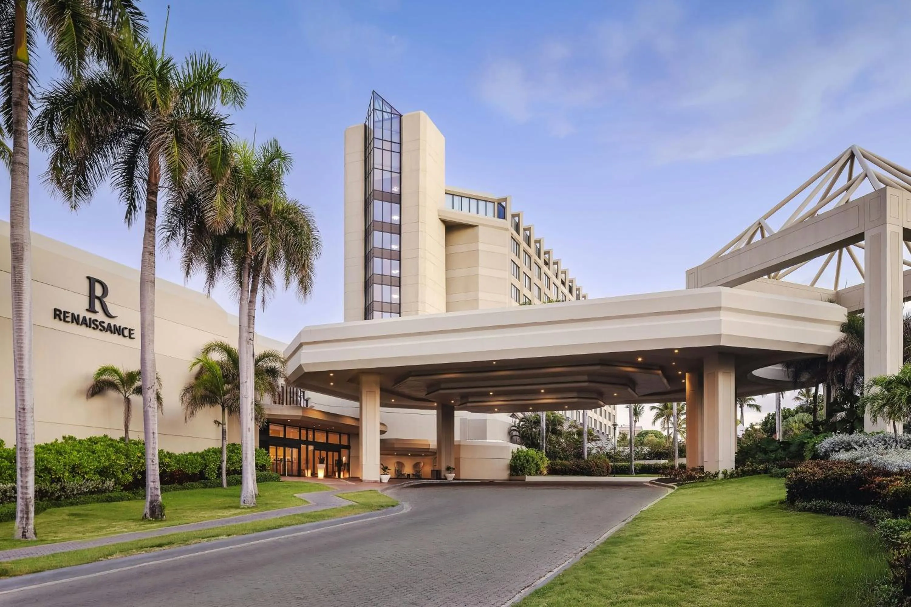 Property building in Renaissance Santo Domingo Jaragua Hotel & Casino