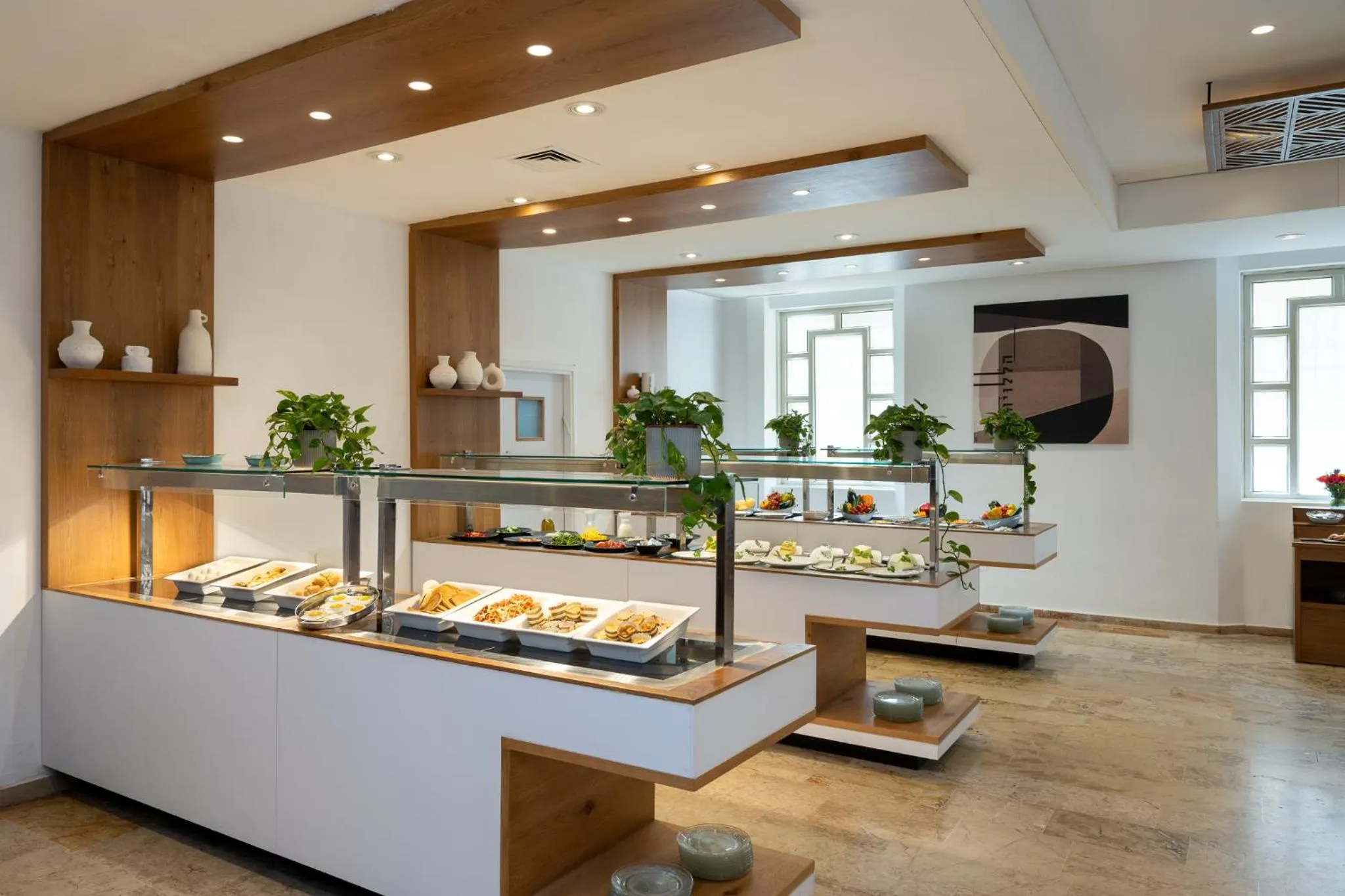 Restaurant/places to eat in Prima Palace Hotel