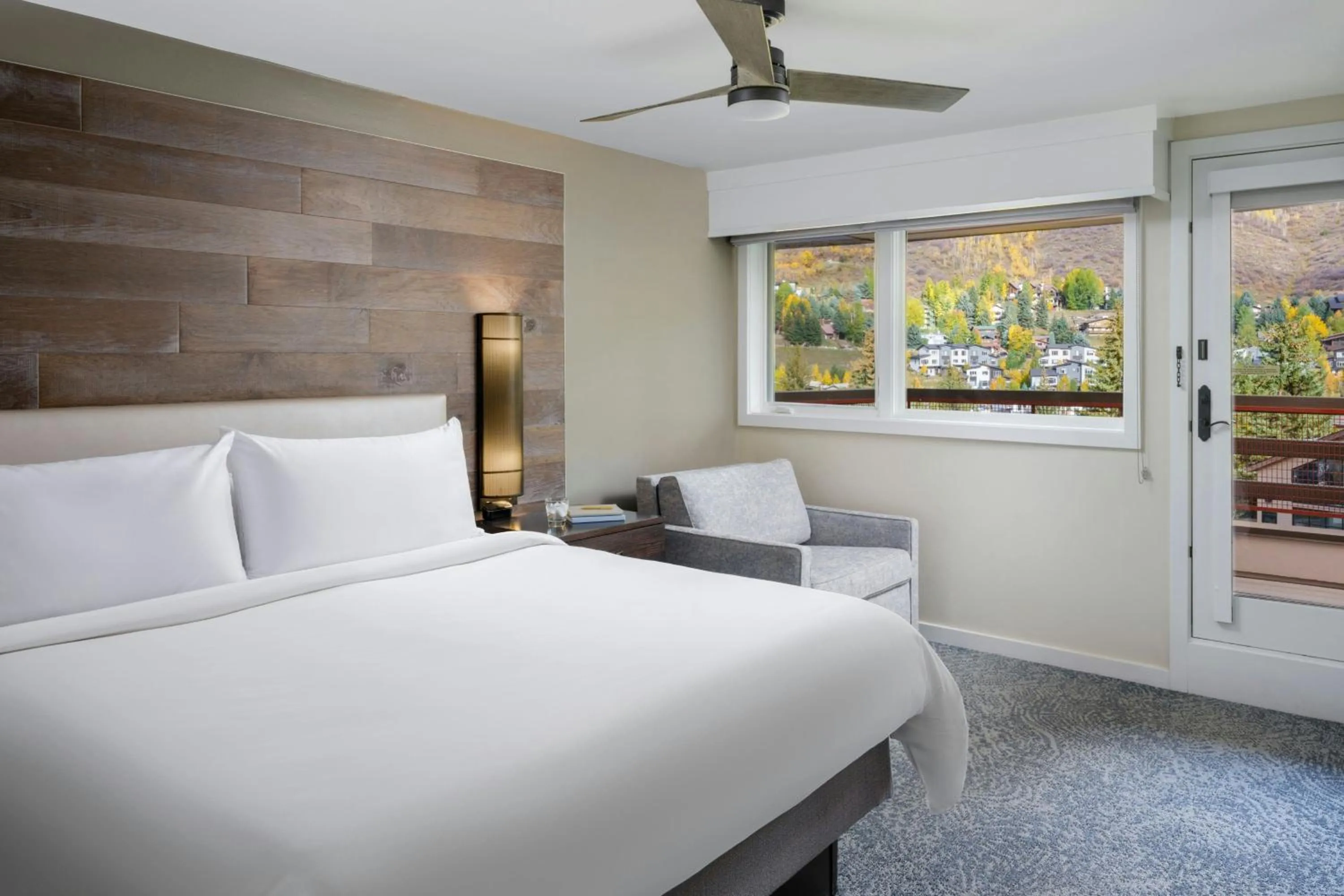 Bedroom, Bed in Marriott's StreamSide Douglas at Vail