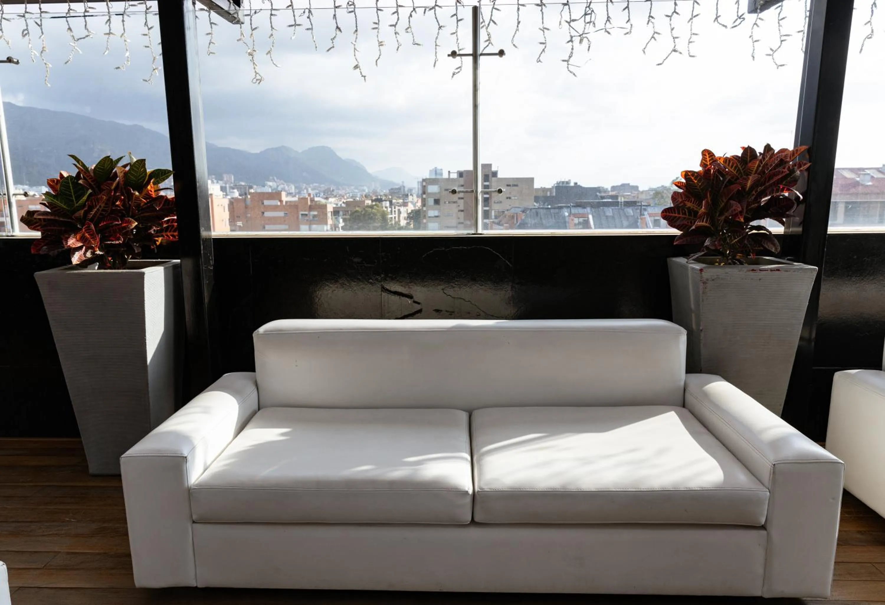 City view in One Sixteen Hotel