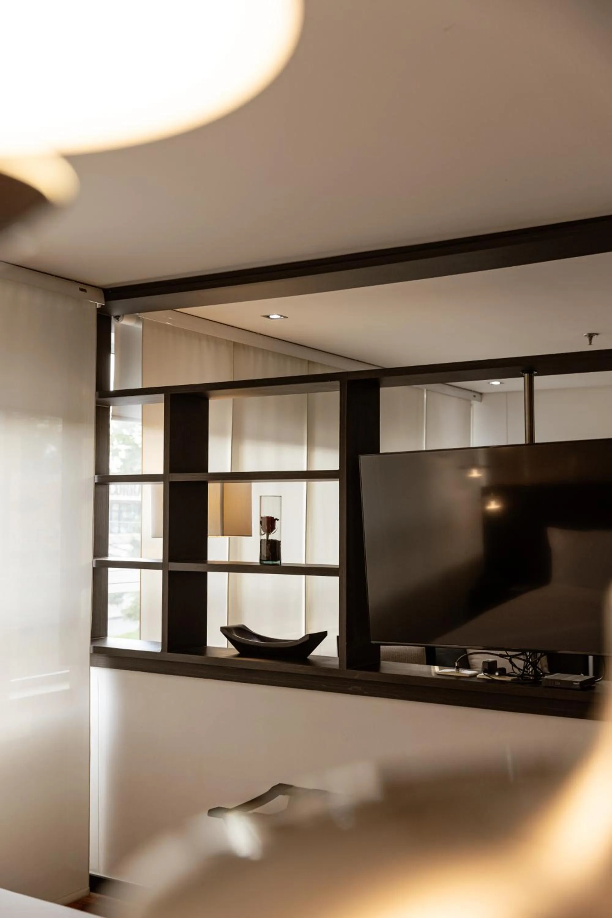 TV and multimedia in One Sixteen Hotel