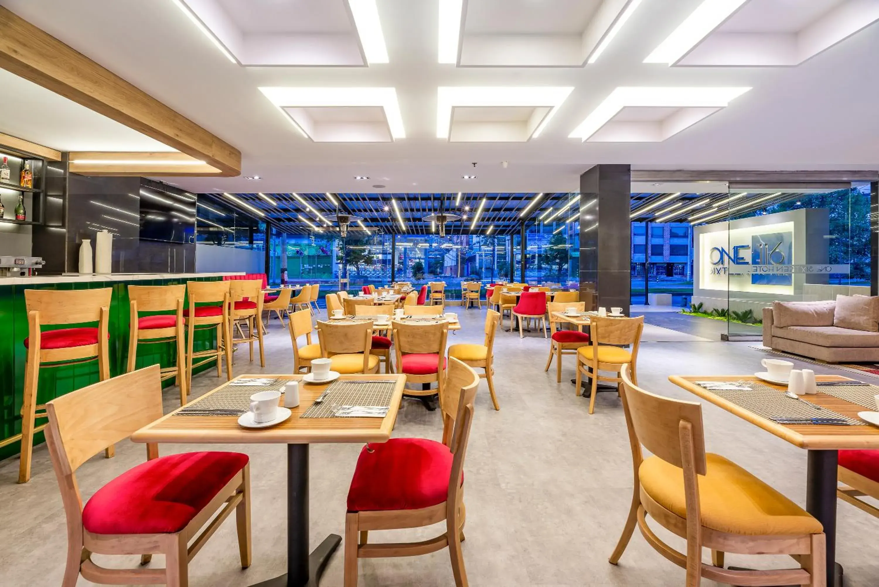 Restaurant/places to eat in One Sixteen Hotel Restaurant/places to eat in One Sixteen Hotel