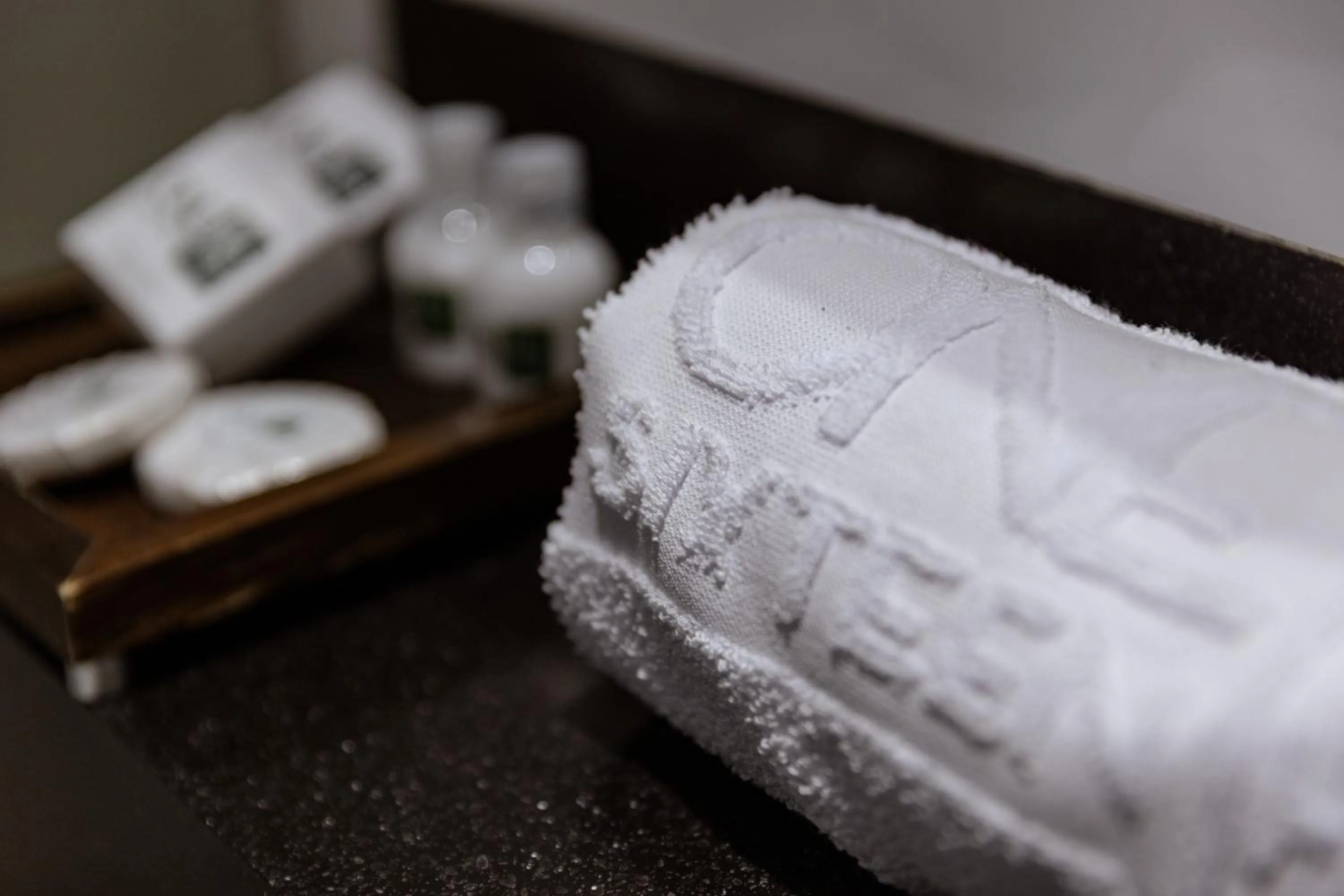 Bathroom in One Sixteen Hotel