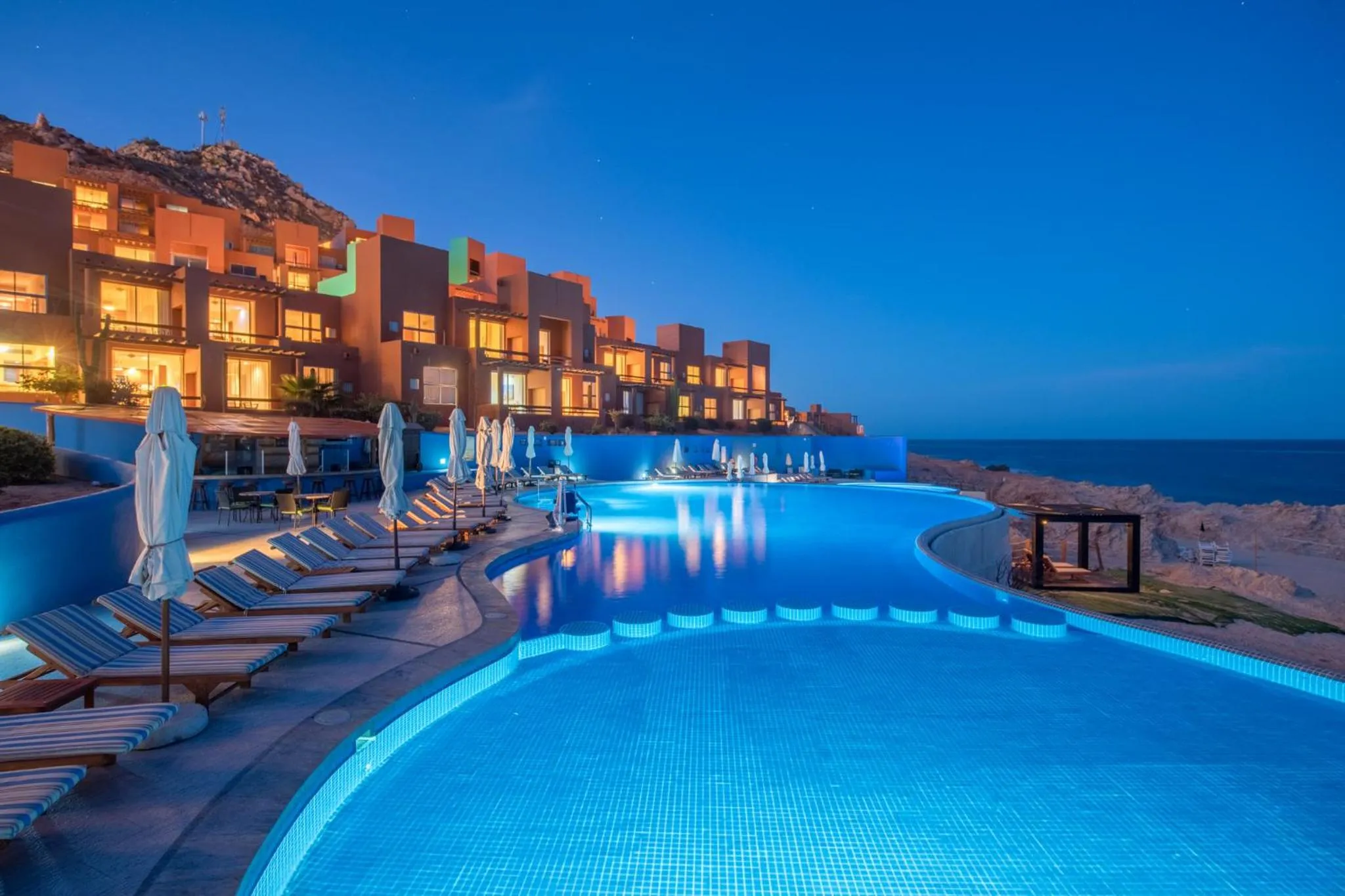 Property building in Club Regina Los Cabos