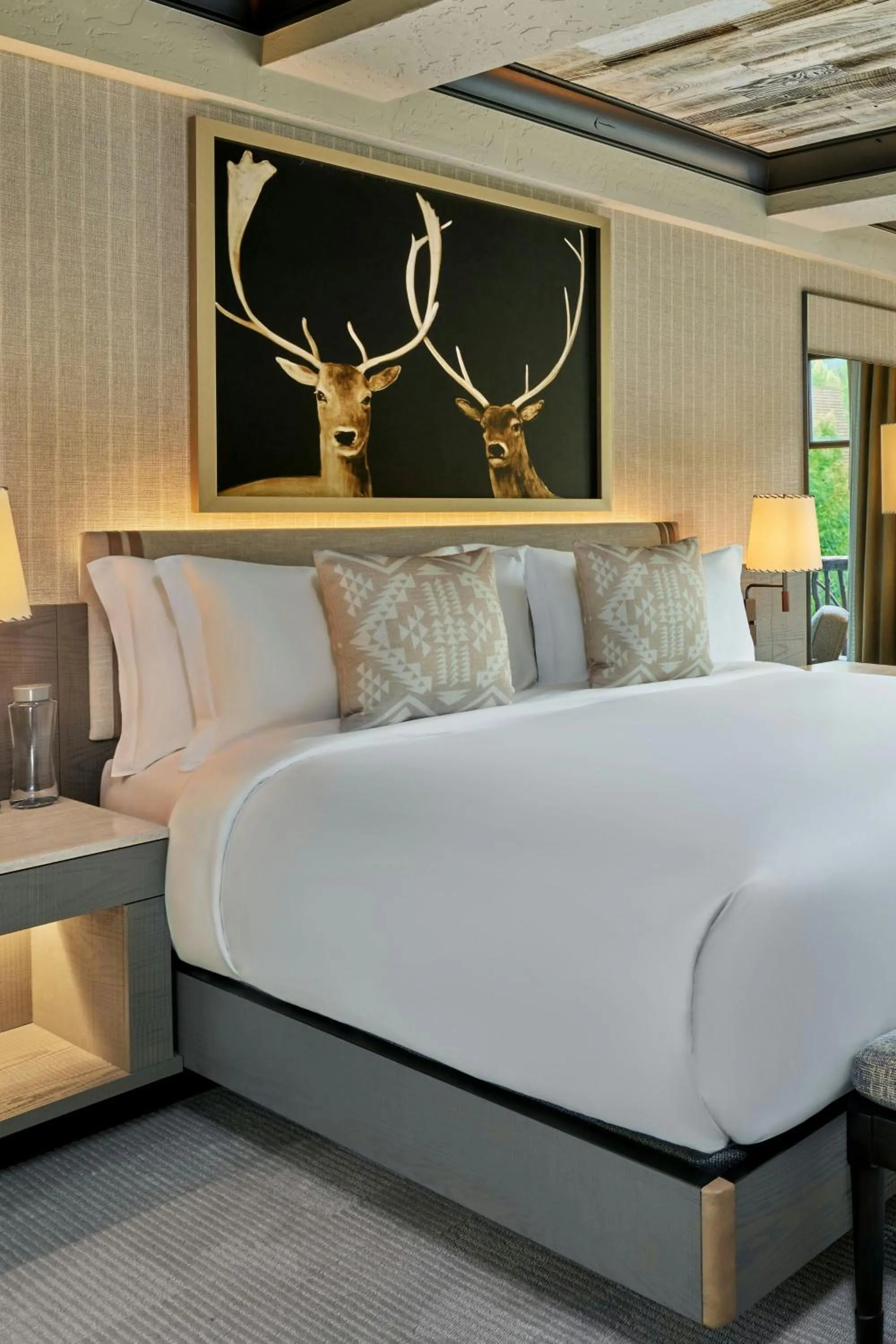 Photo of the whole room, Bed in The Ritz-Carlton, Bachelor Gulch