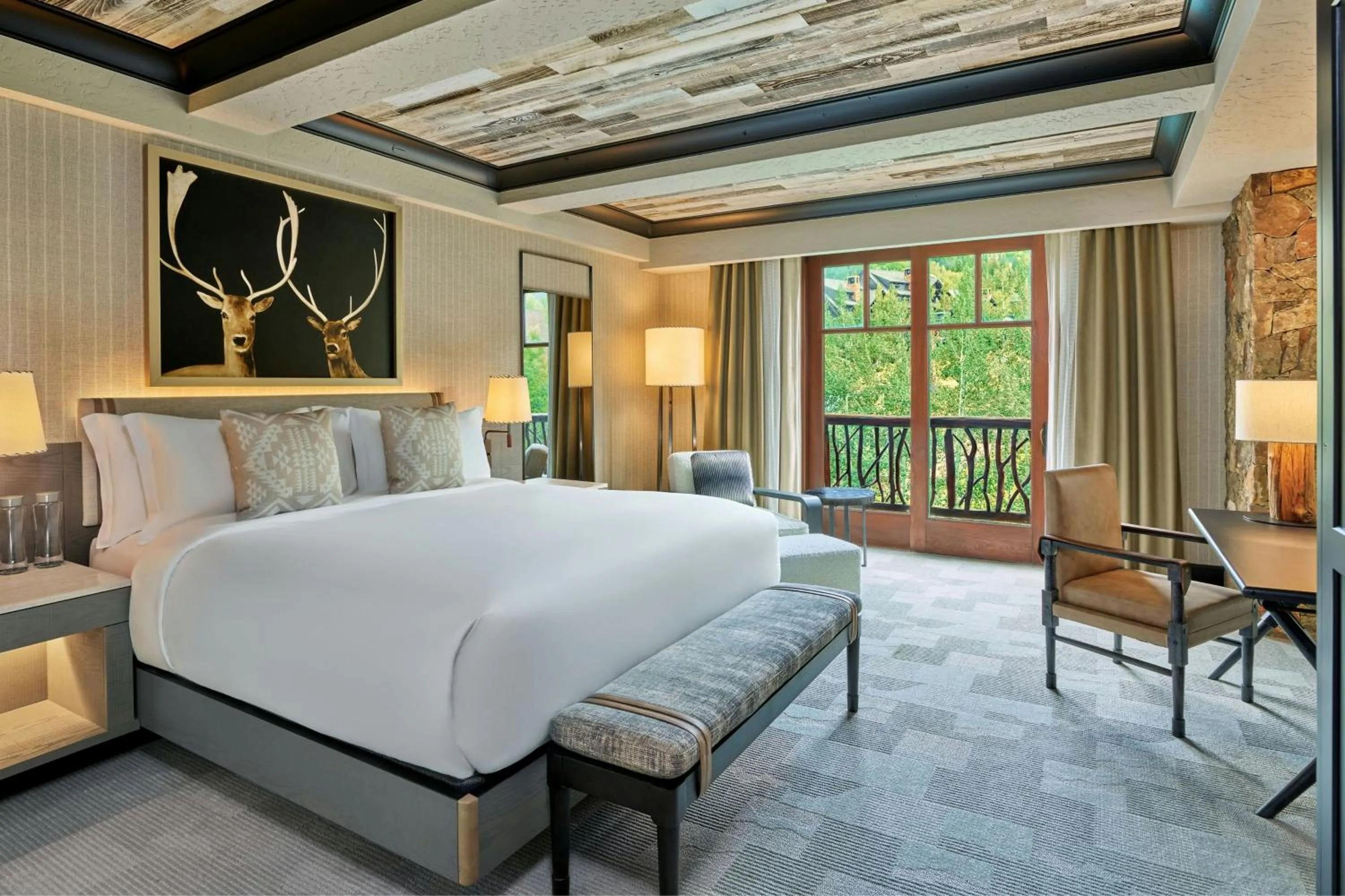 Photo of the whole room, Bed in The Ritz-Carlton, Bachelor Gulch