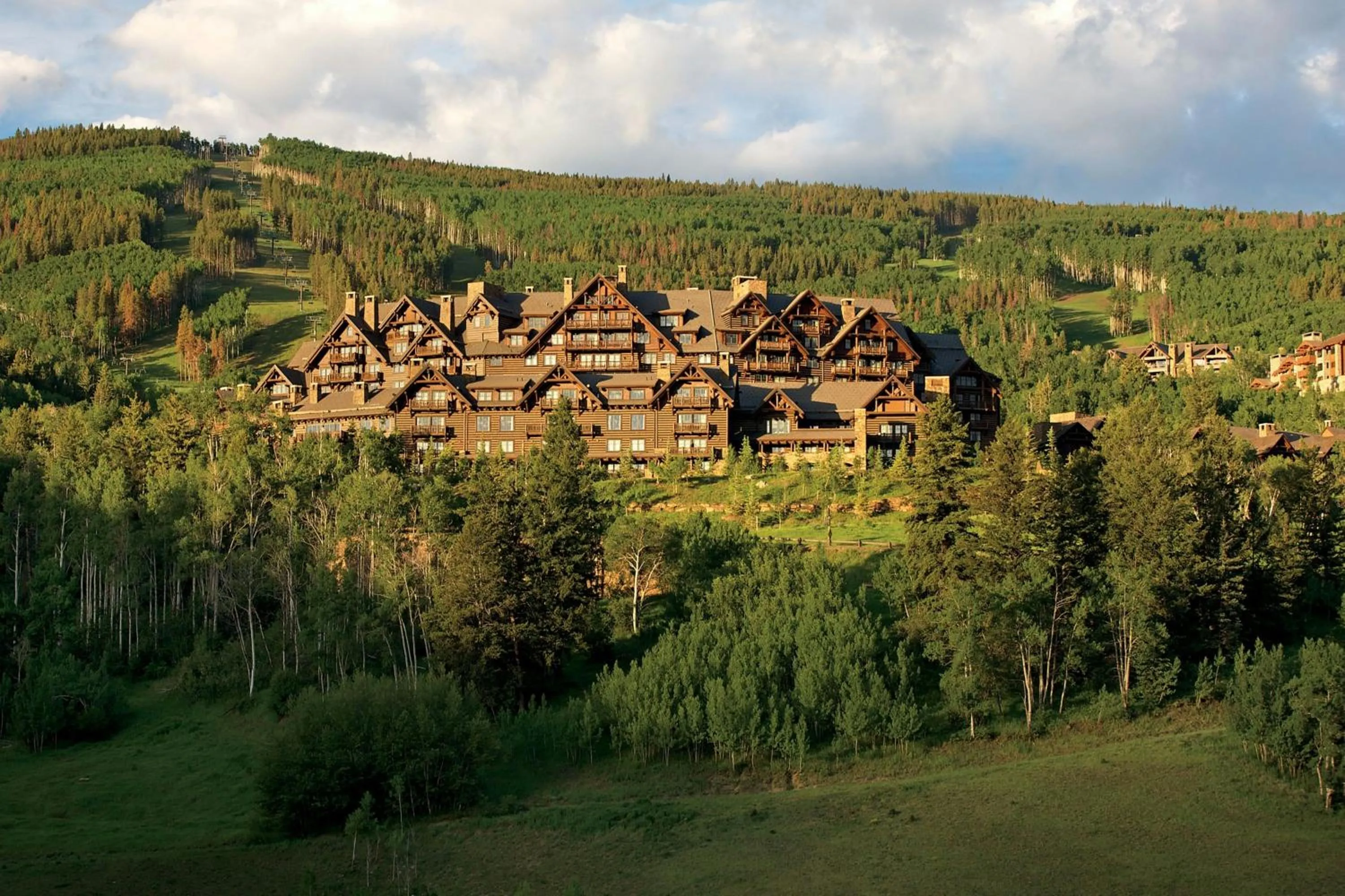 Property building in The Ritz-Carlton, Bachelor Gulch