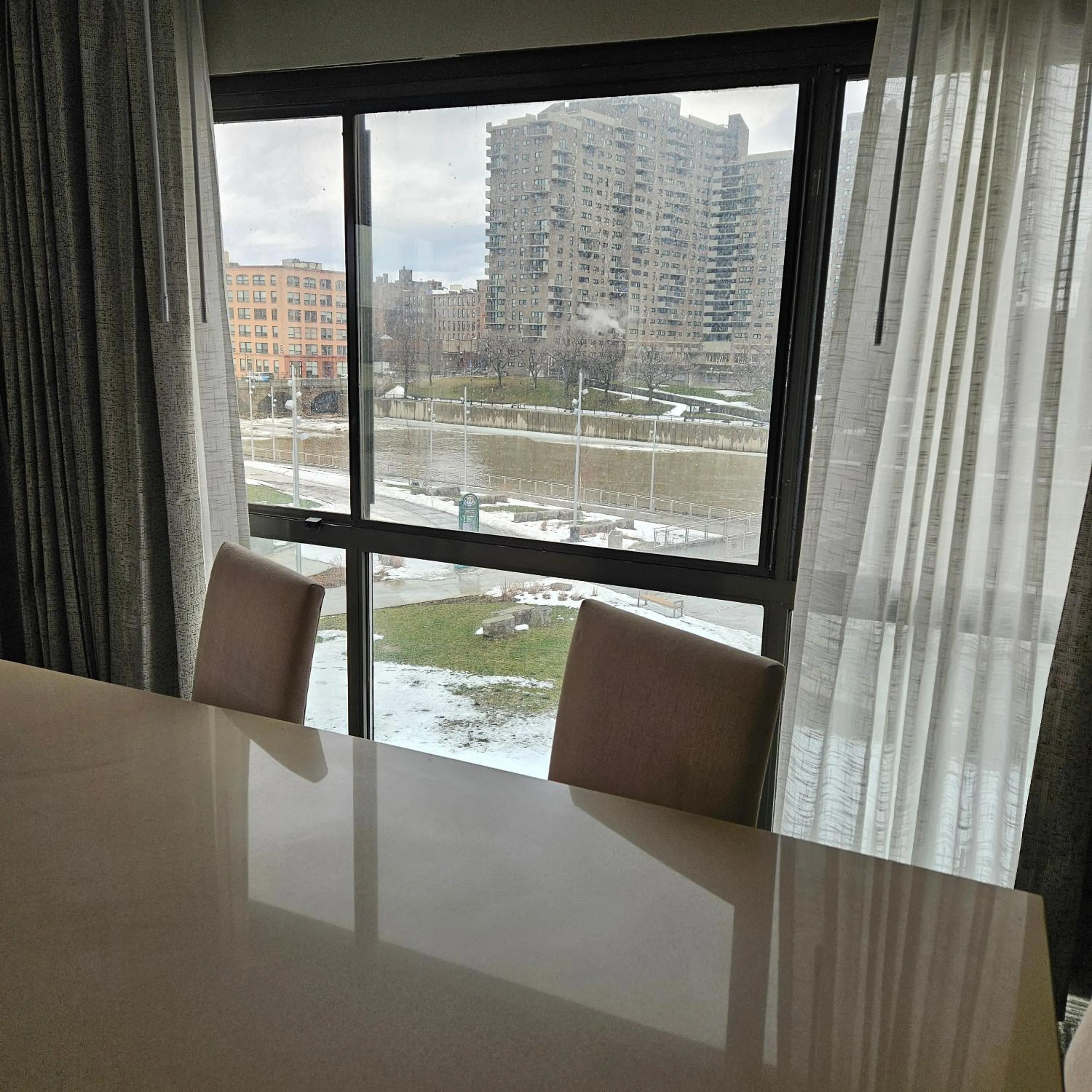 River view in Wyndham Rochester Downtown