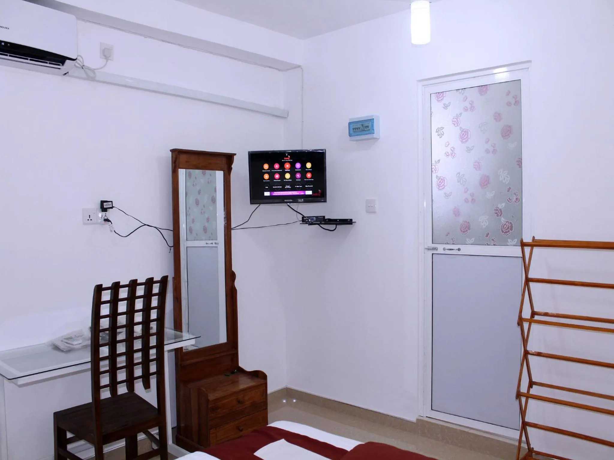 Toilet in Elliot Nature Resort