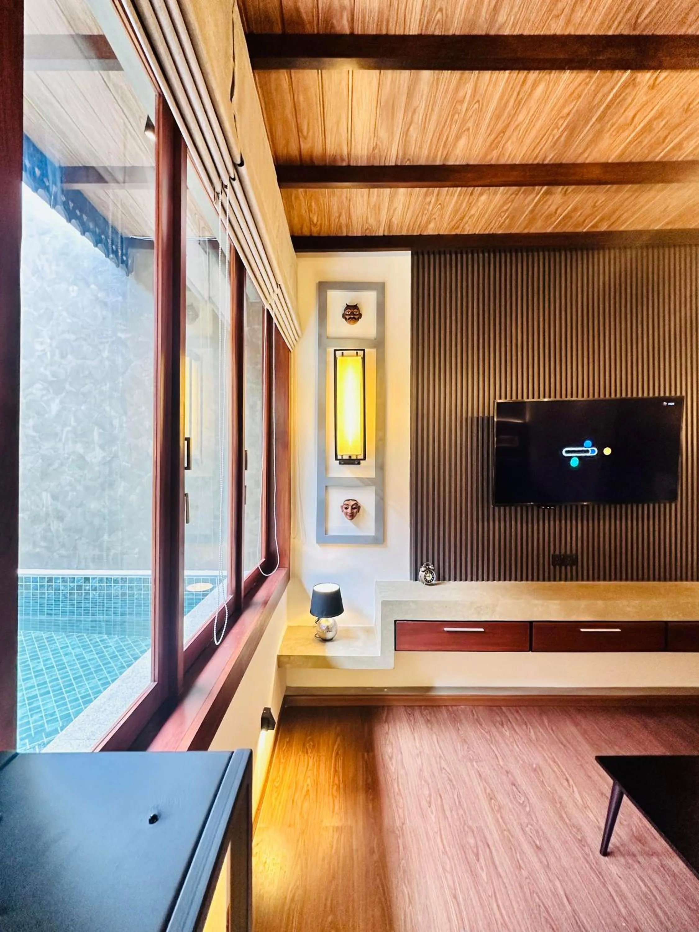 Communal lounge/ TV room in Kubura Resort