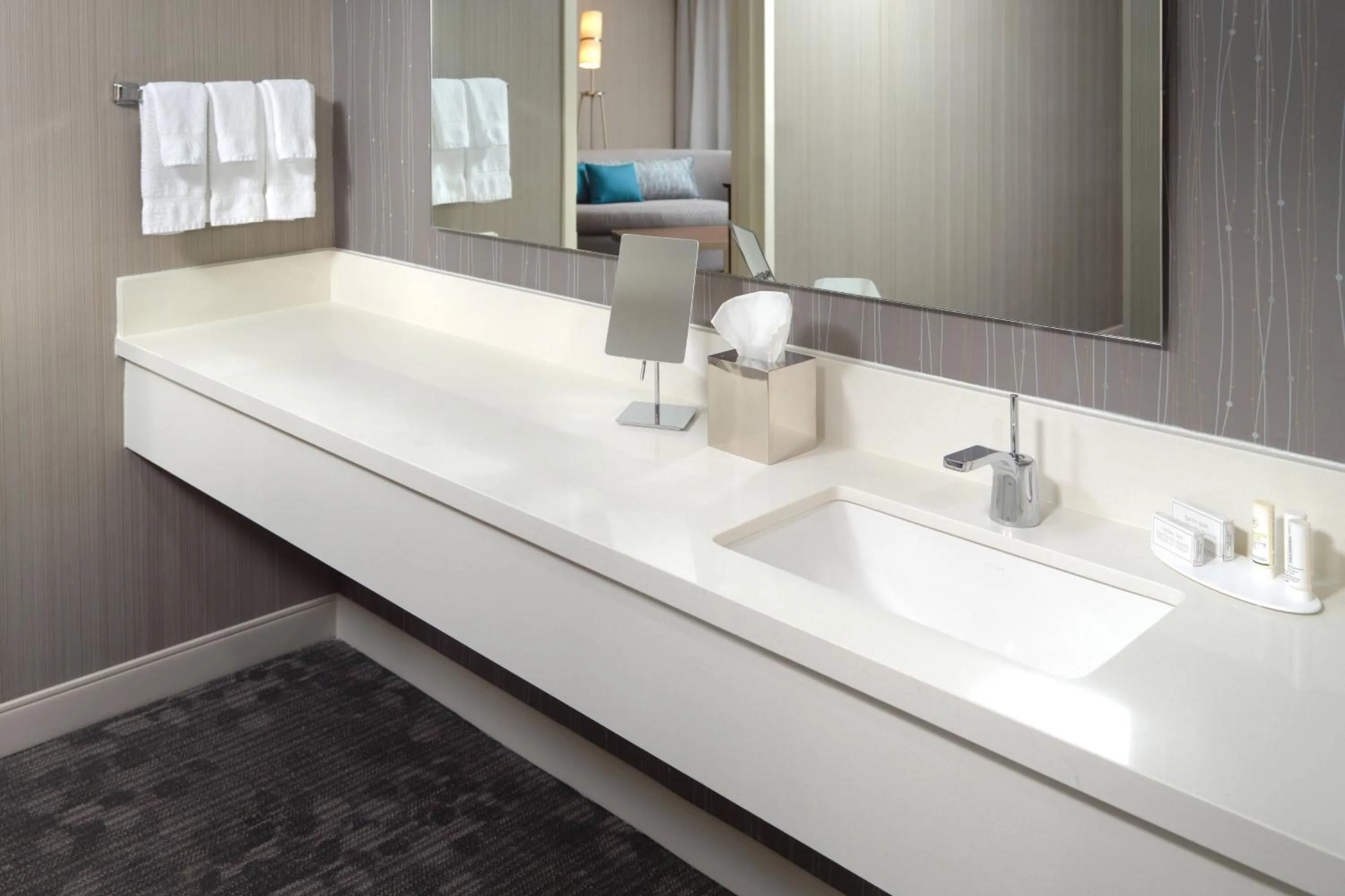 Bathroom in Courtyard by Marriott Atlanta Alpharetta