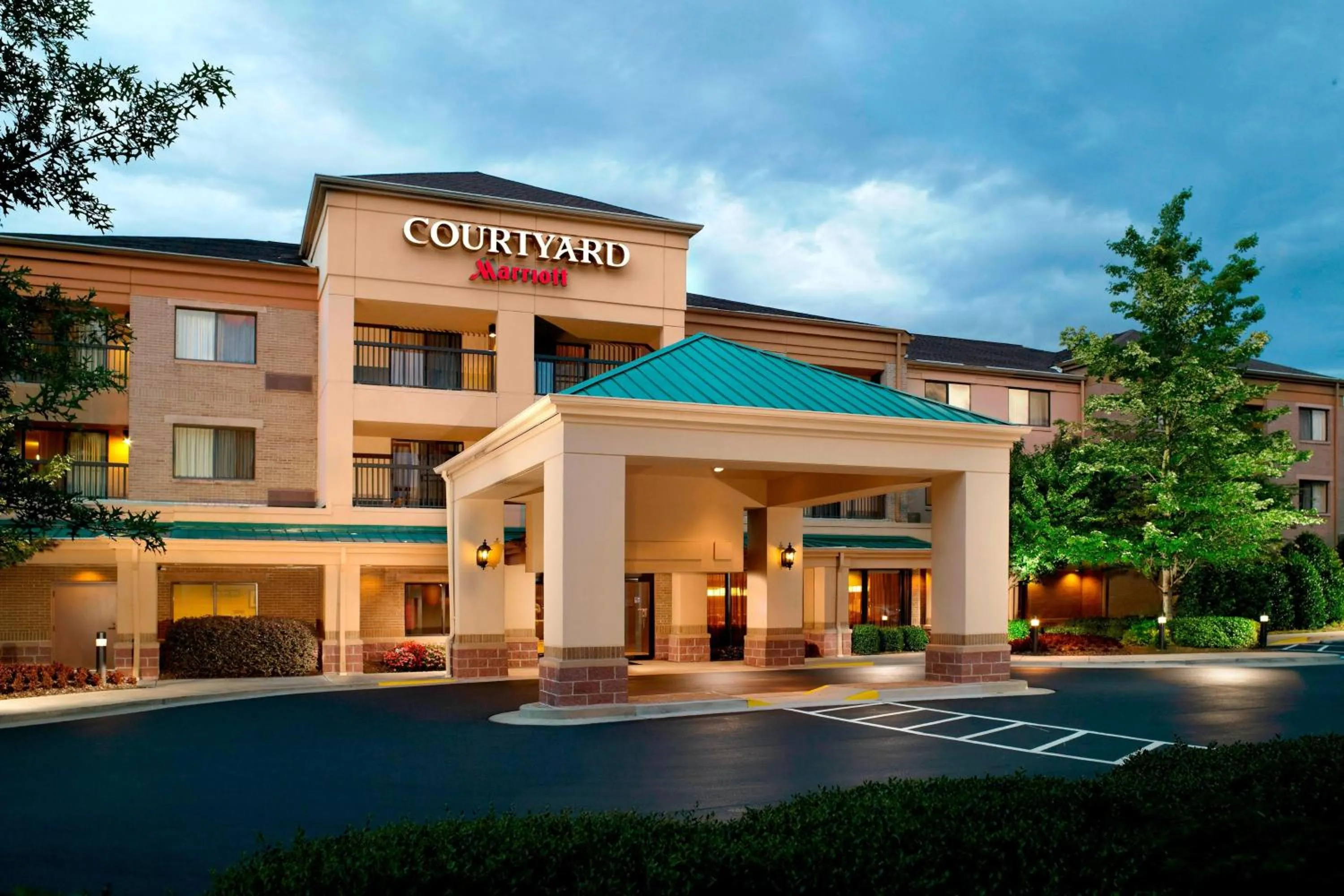Property building in Courtyard by Marriott Atlanta Alpharetta