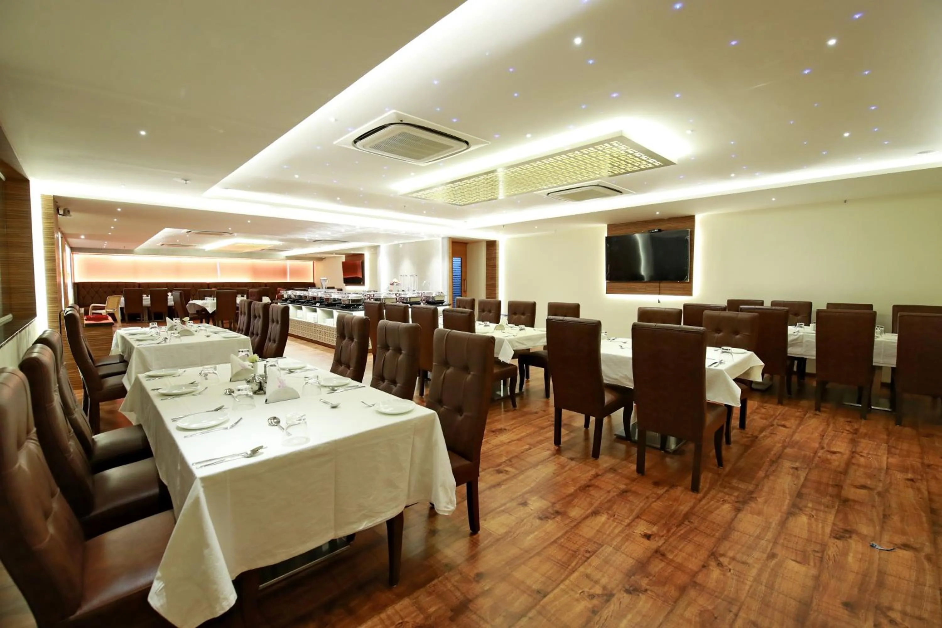 Restaurant/places to eat in Southern Star,Davangere