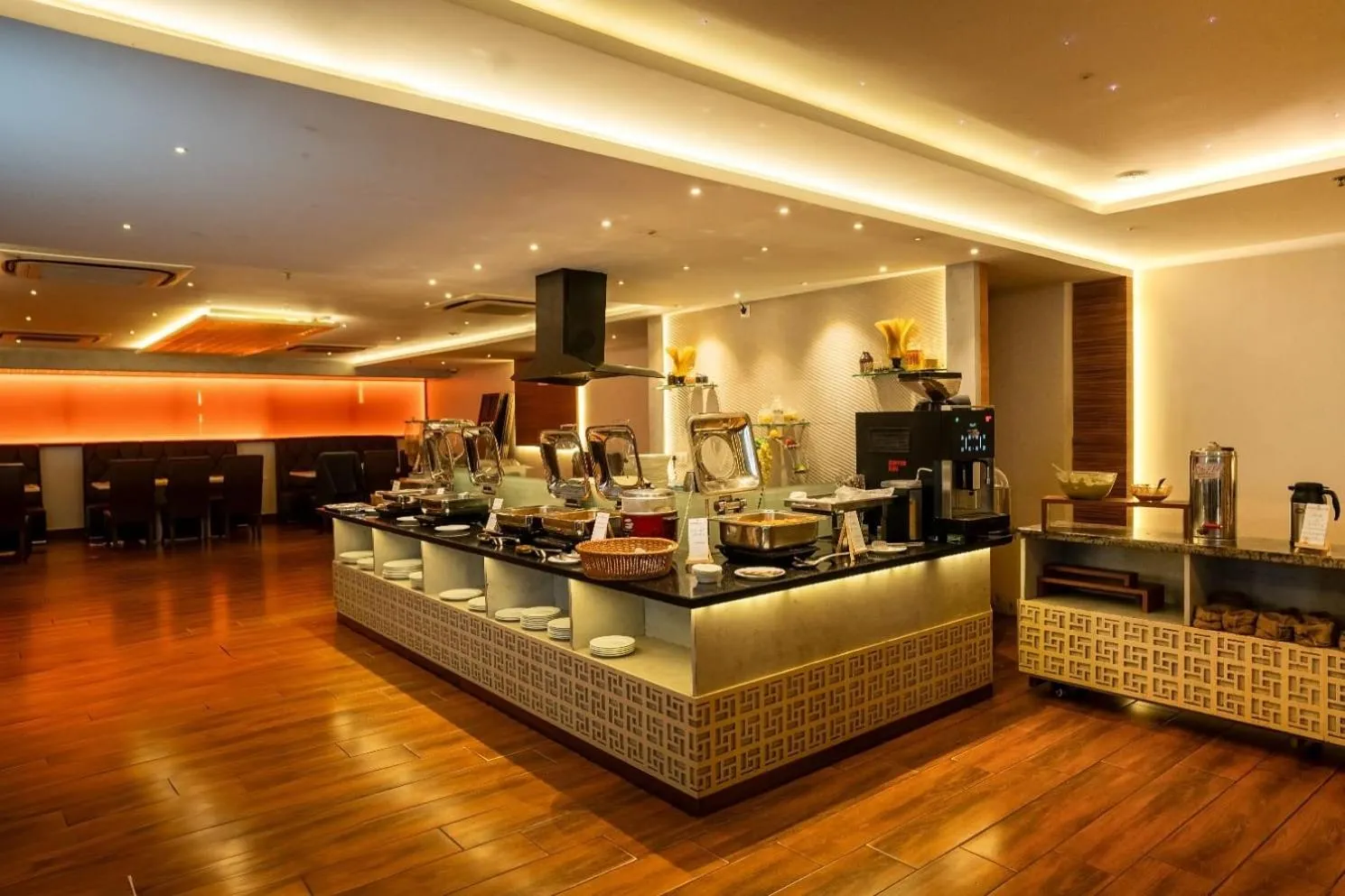 Restaurant/places to eat in Southern Star,Davangere