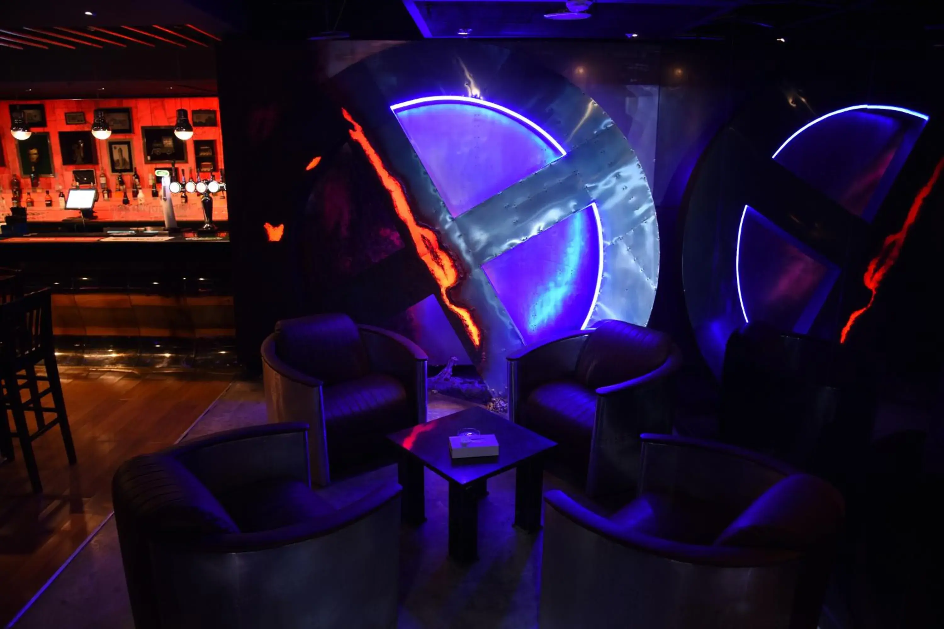 Lounge or bar in Monroe Hotel & Suites Lounge or bar in Monroe Hotel & Suites