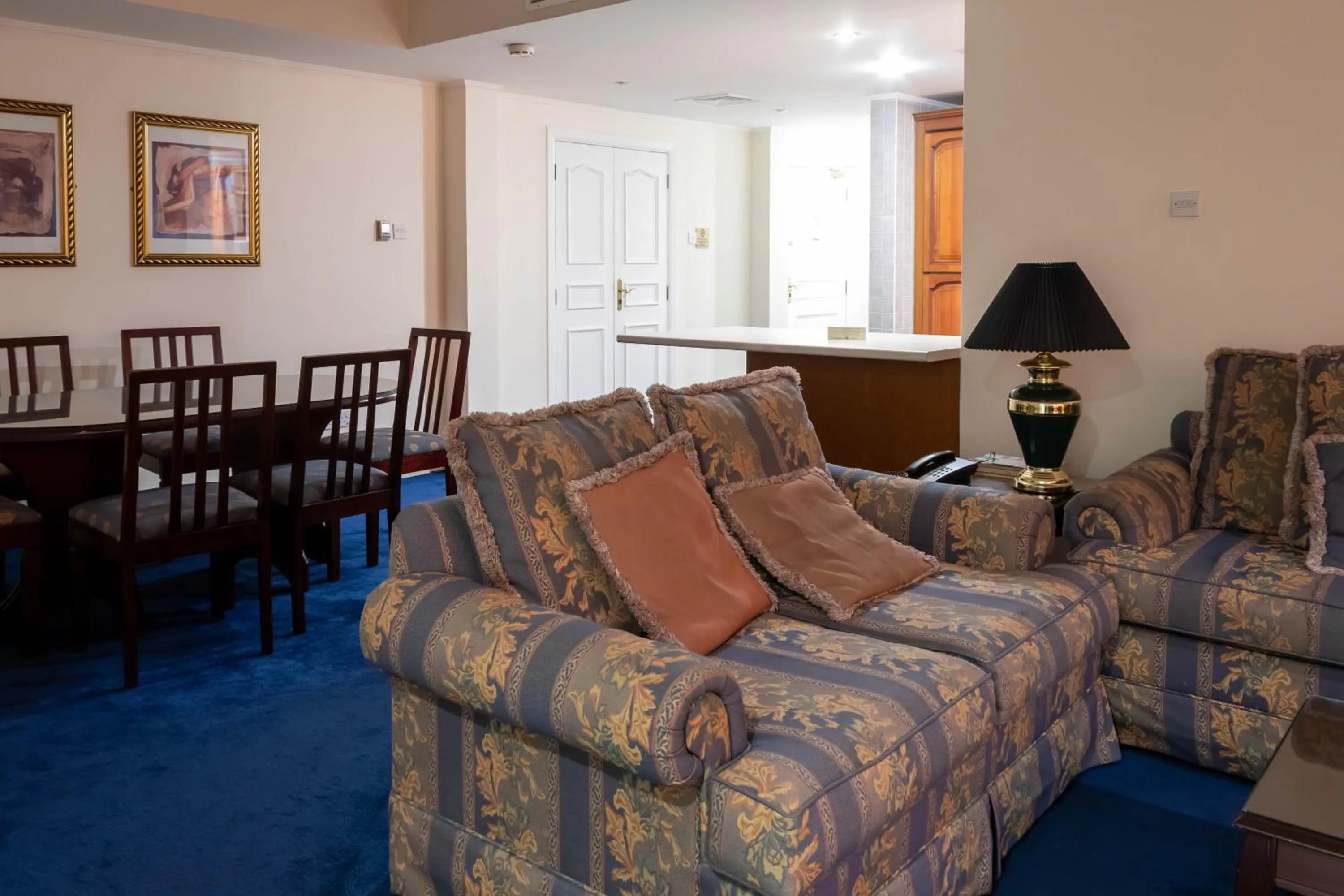 Kitchen or kitchenette in Mansouri Mansions Hotel