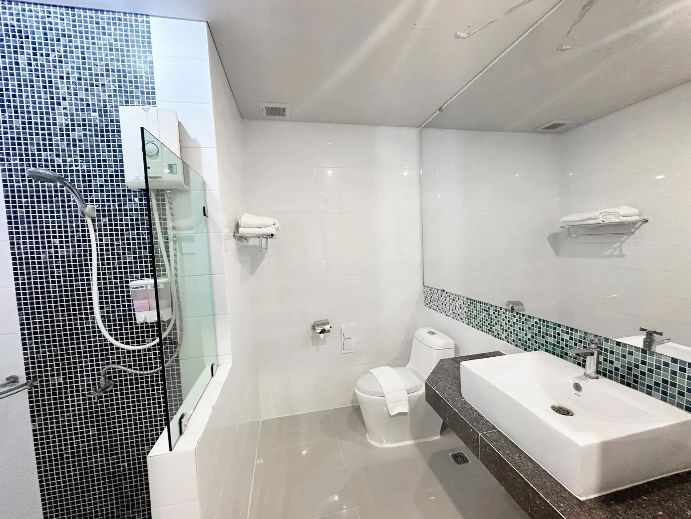 Bathroom in Akelada Hotel Bathroom in Akelada Hotel