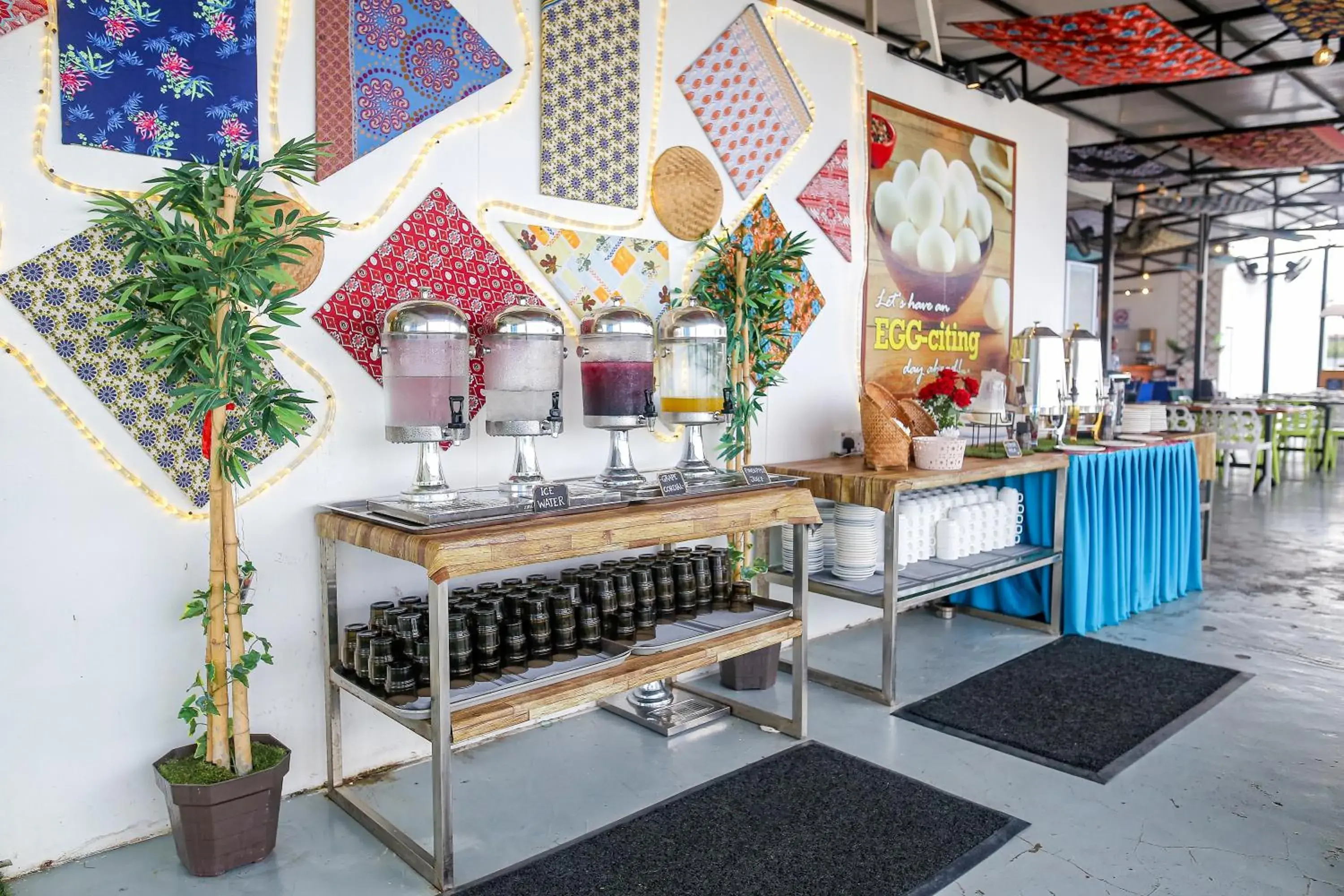 Restaurant/places to eat in Langkapuri Resort Langkawi Restaurant/places to eat in Langkapuri Resort Langkawi