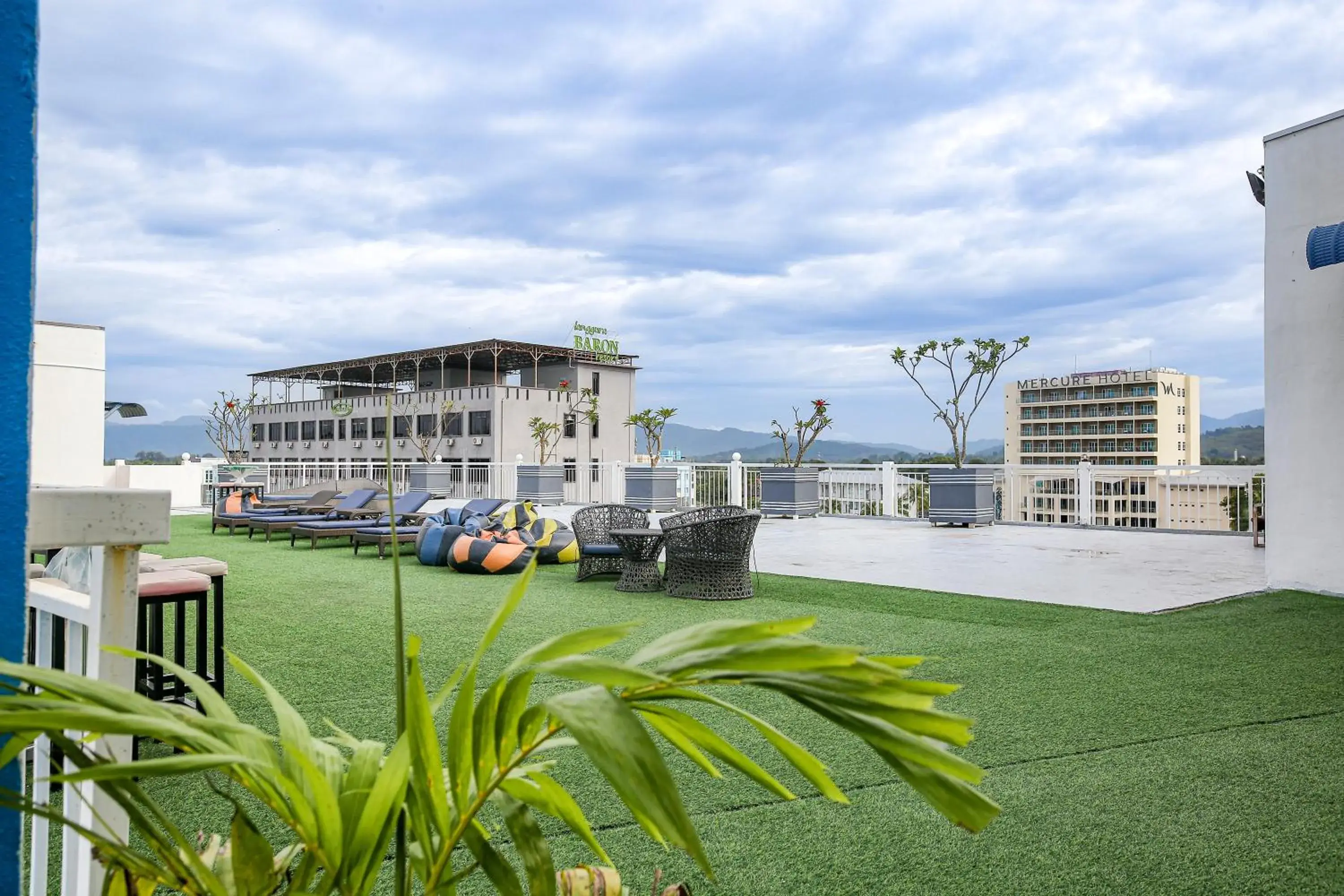 Restaurant/places to eat in Langkapuri Resort Langkawi Restaurant/places to eat in Langkapuri Resort Langkawi