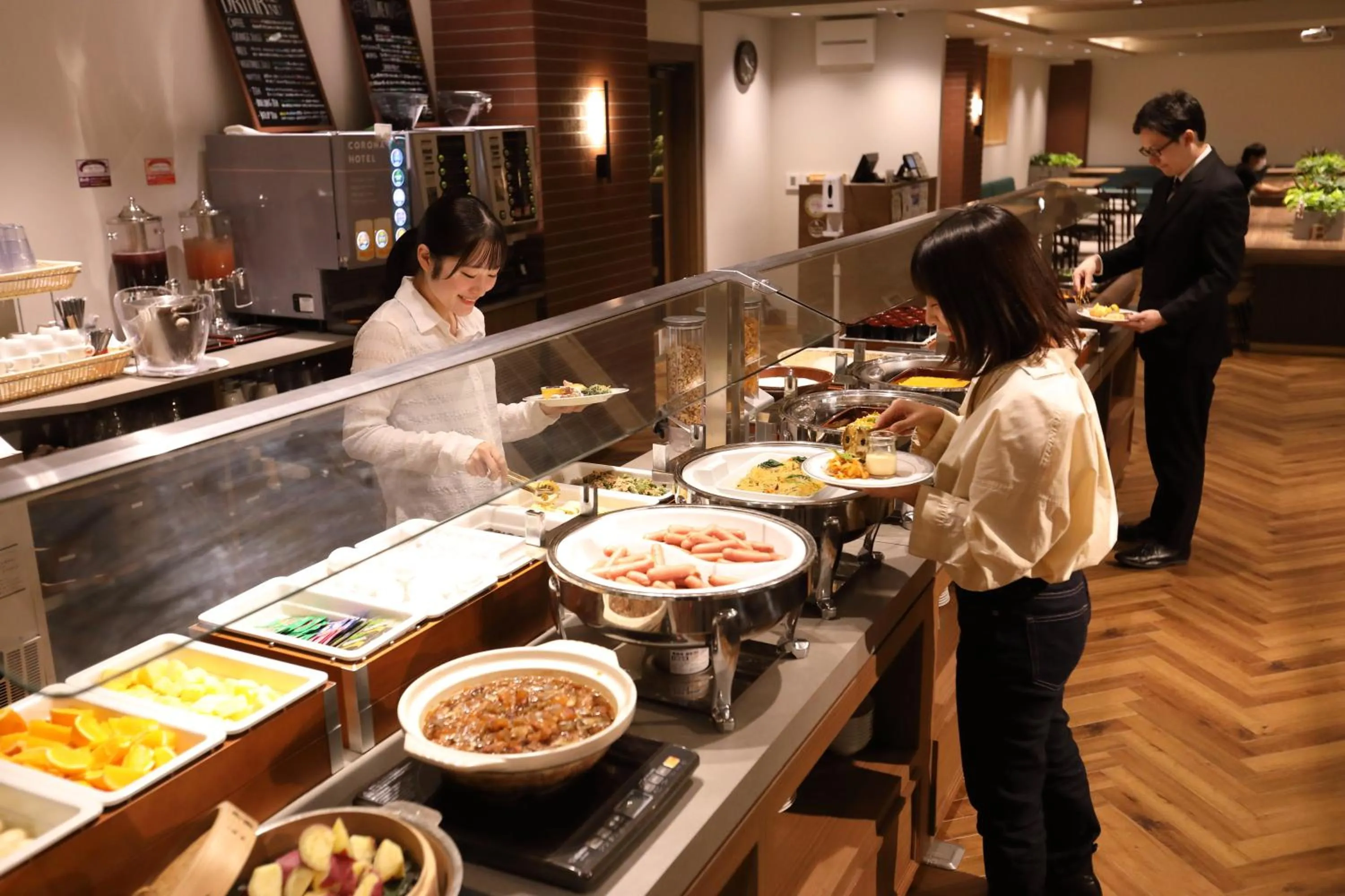 Food and drinks in Osaka Corona Hotel