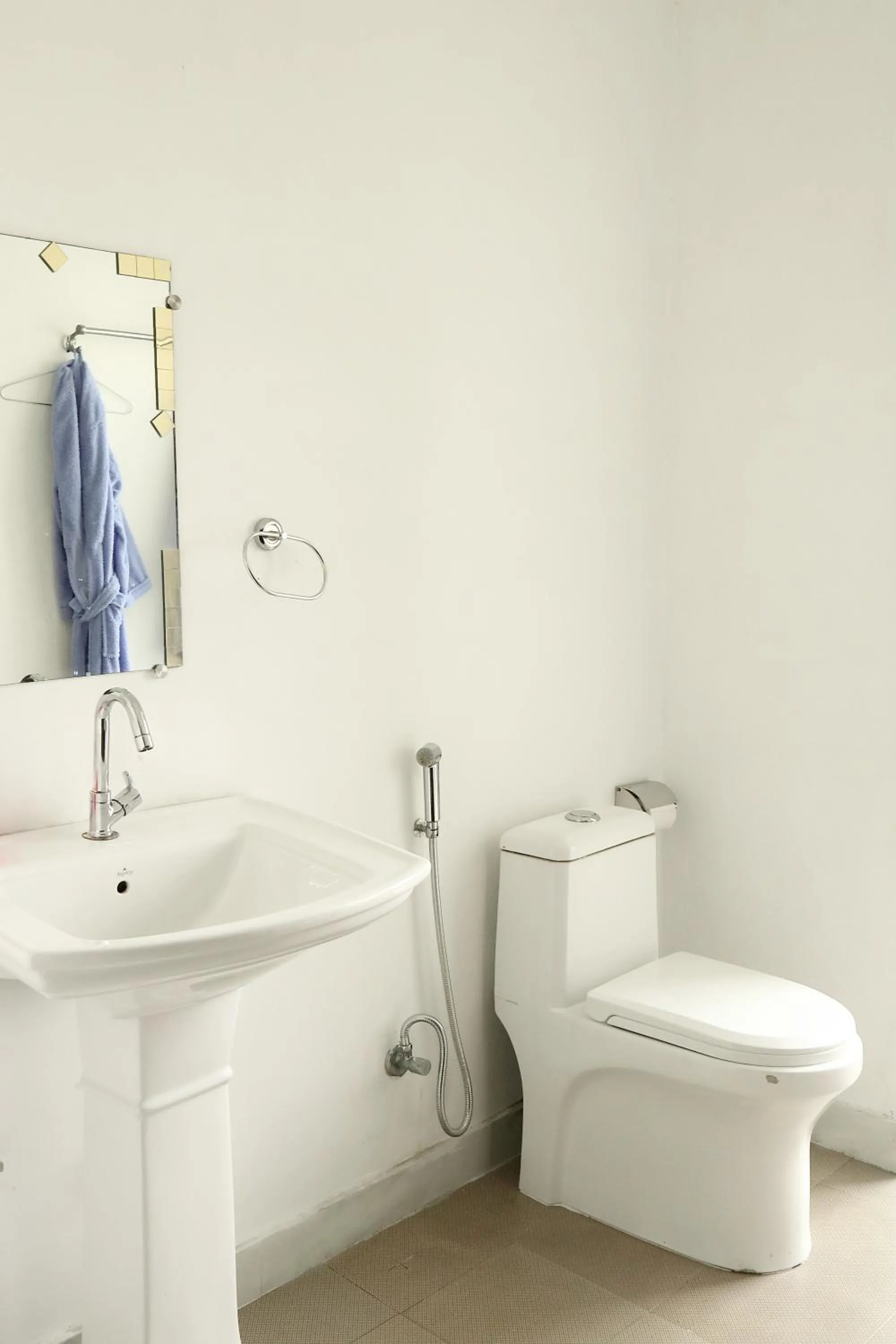 Toilet in Teriwell Stay in Island Tower