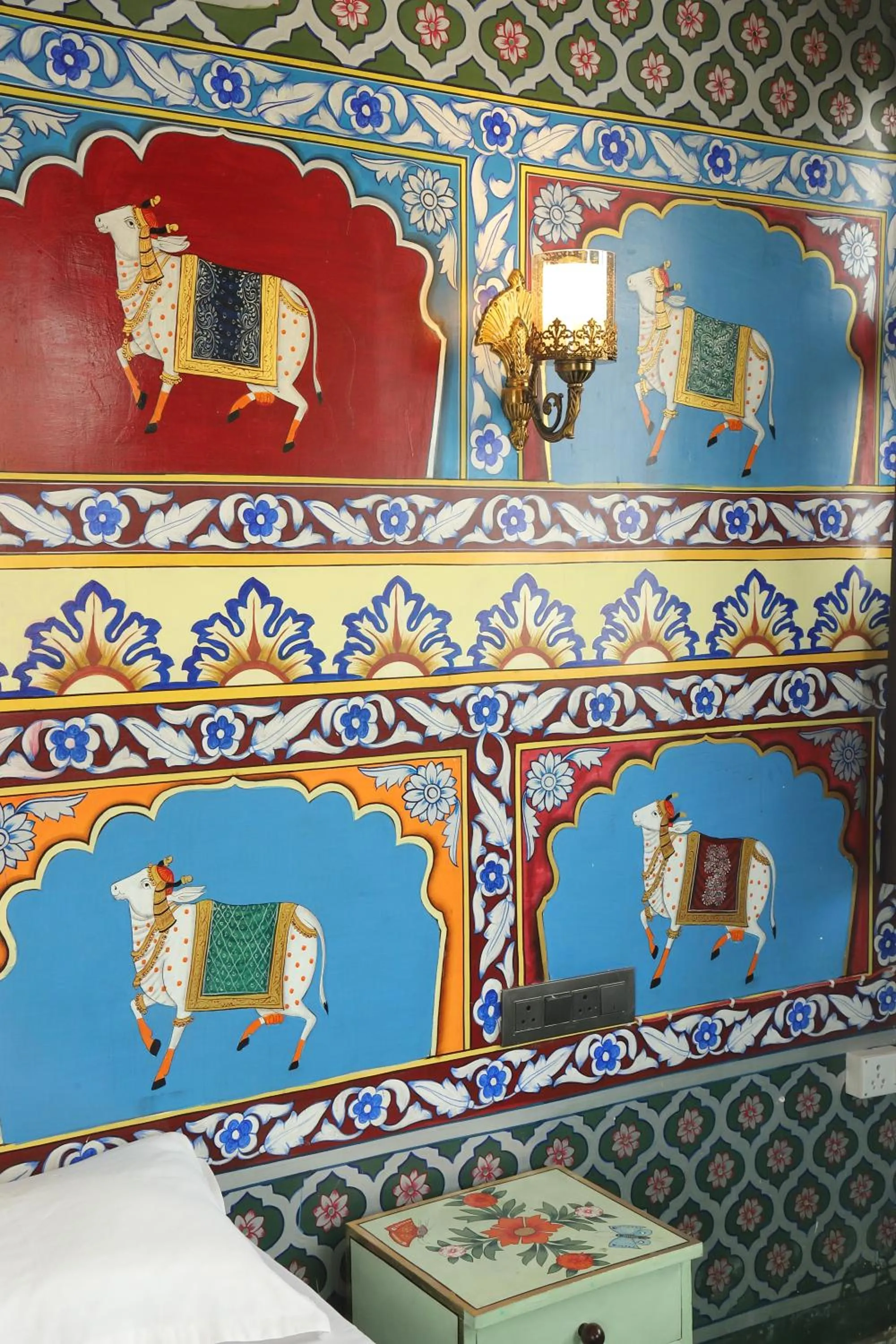 Decorative detail in Teriwell Stay in Island Tower