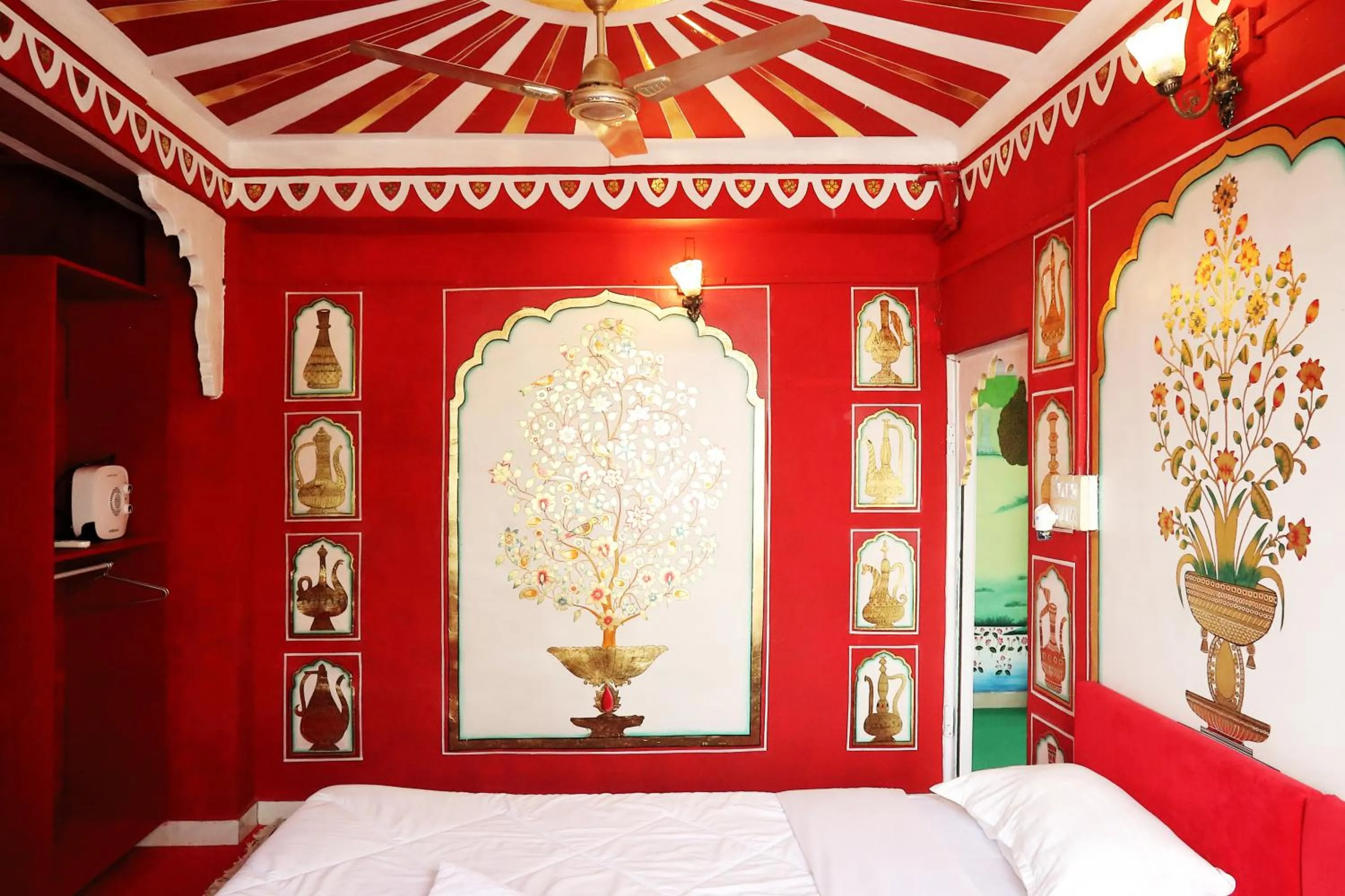 Bedroom, Bed in Teriwell Stay in Island Tower