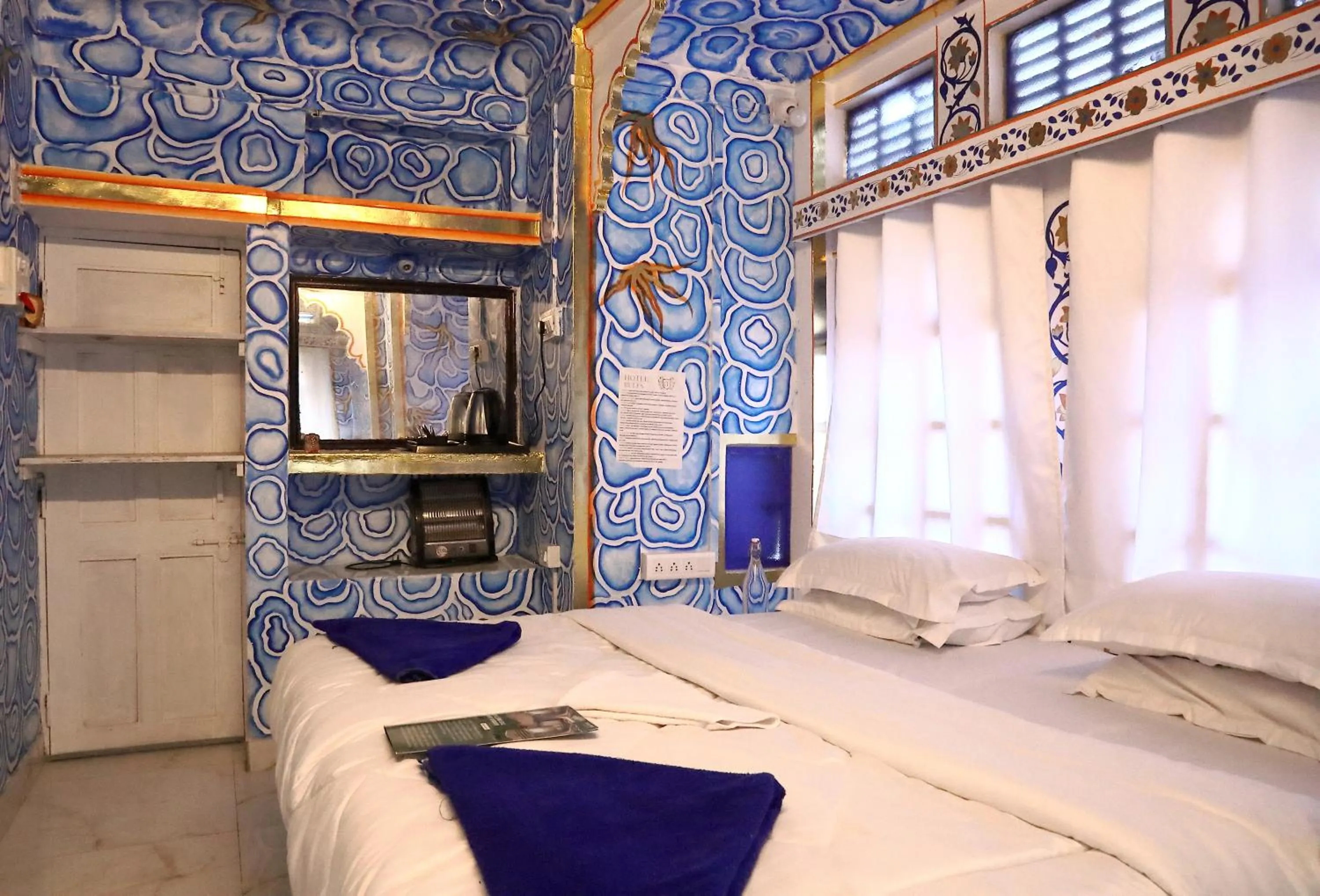 Bed in Teriwell Stay in Island Tower