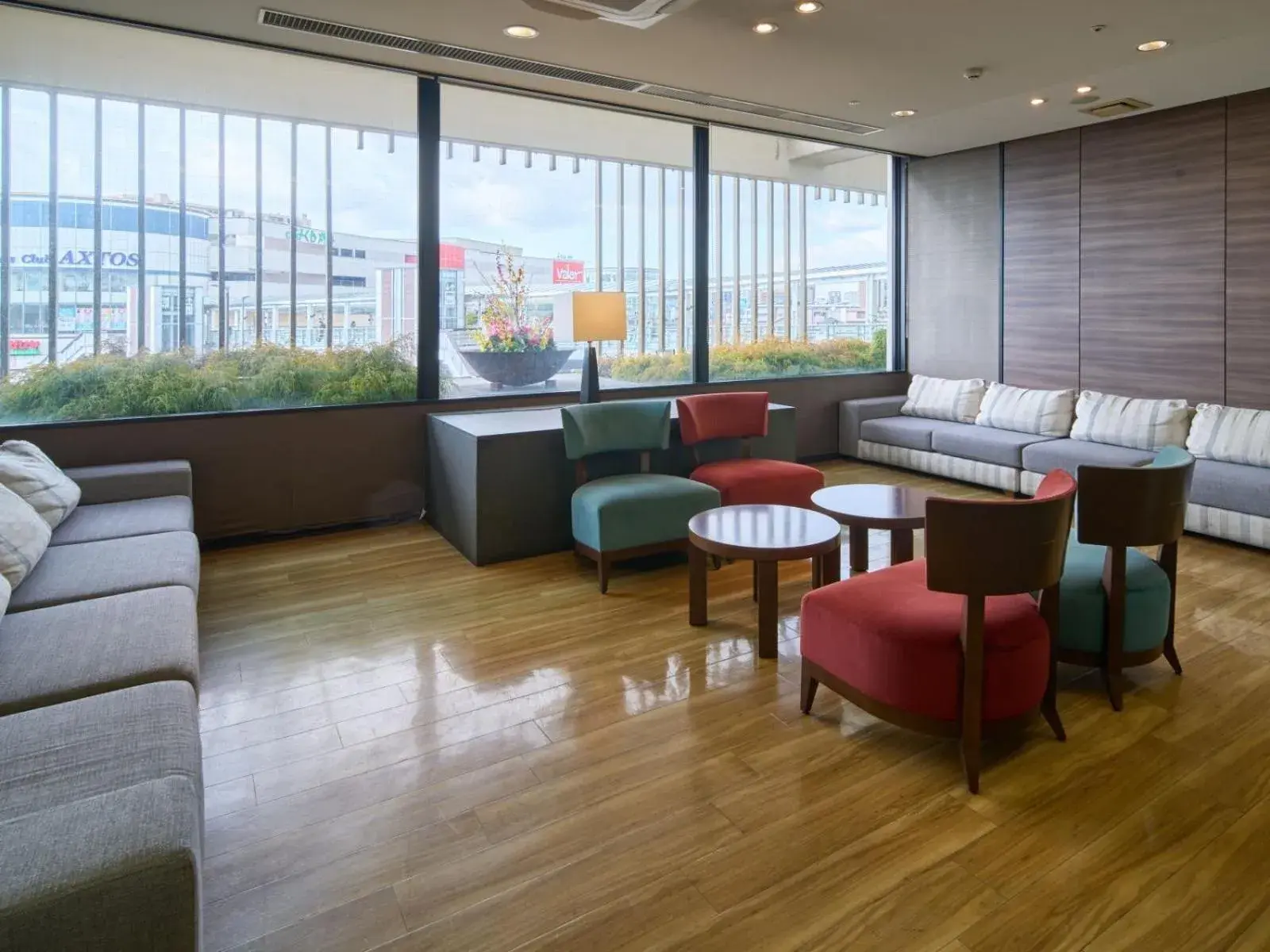 Lobby or reception in Meitetsu Inn Kariya Lobby or reception in Meitetsu Inn Kariya