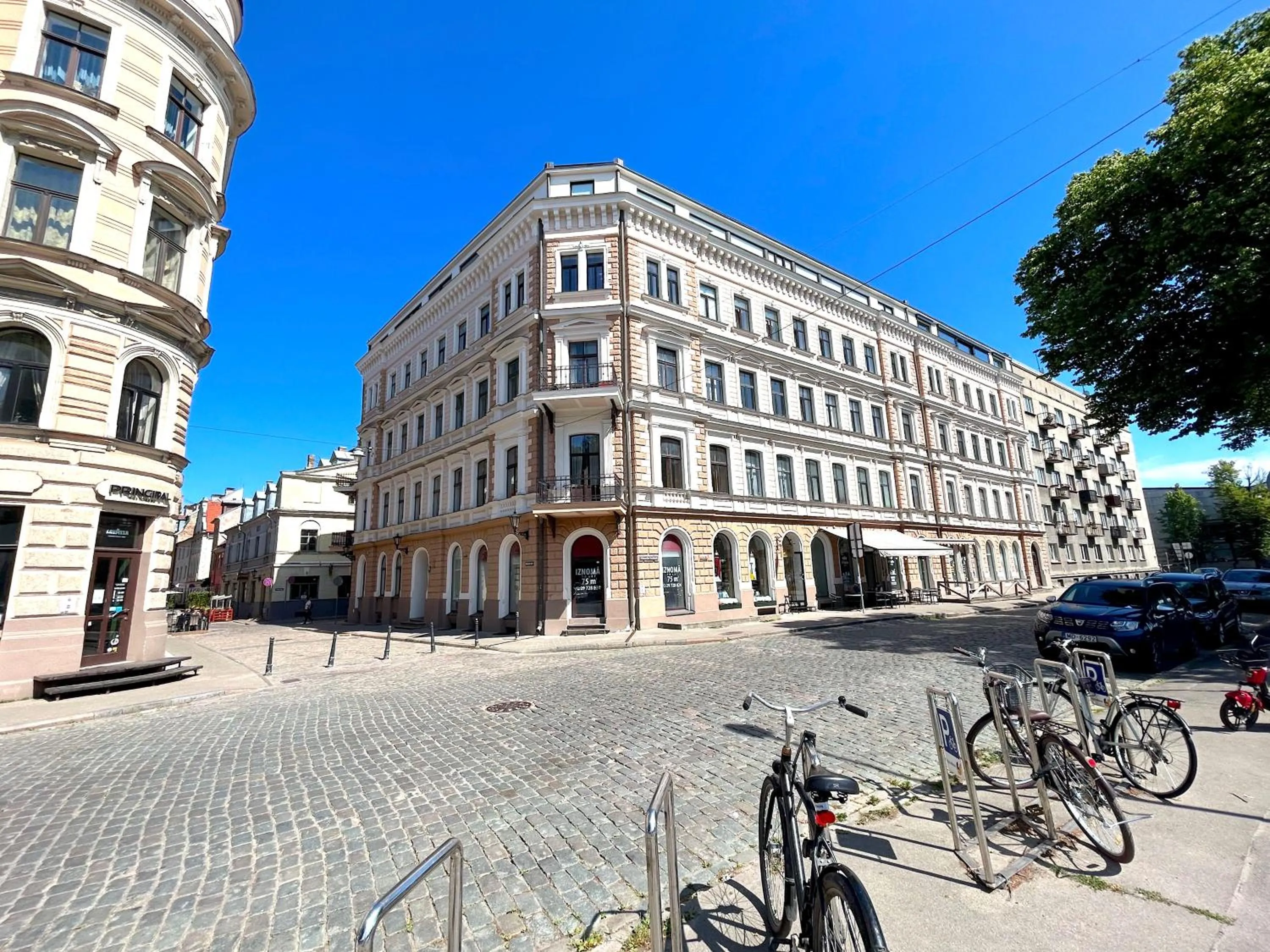 Property building in Miesnieku Old Town apartment
