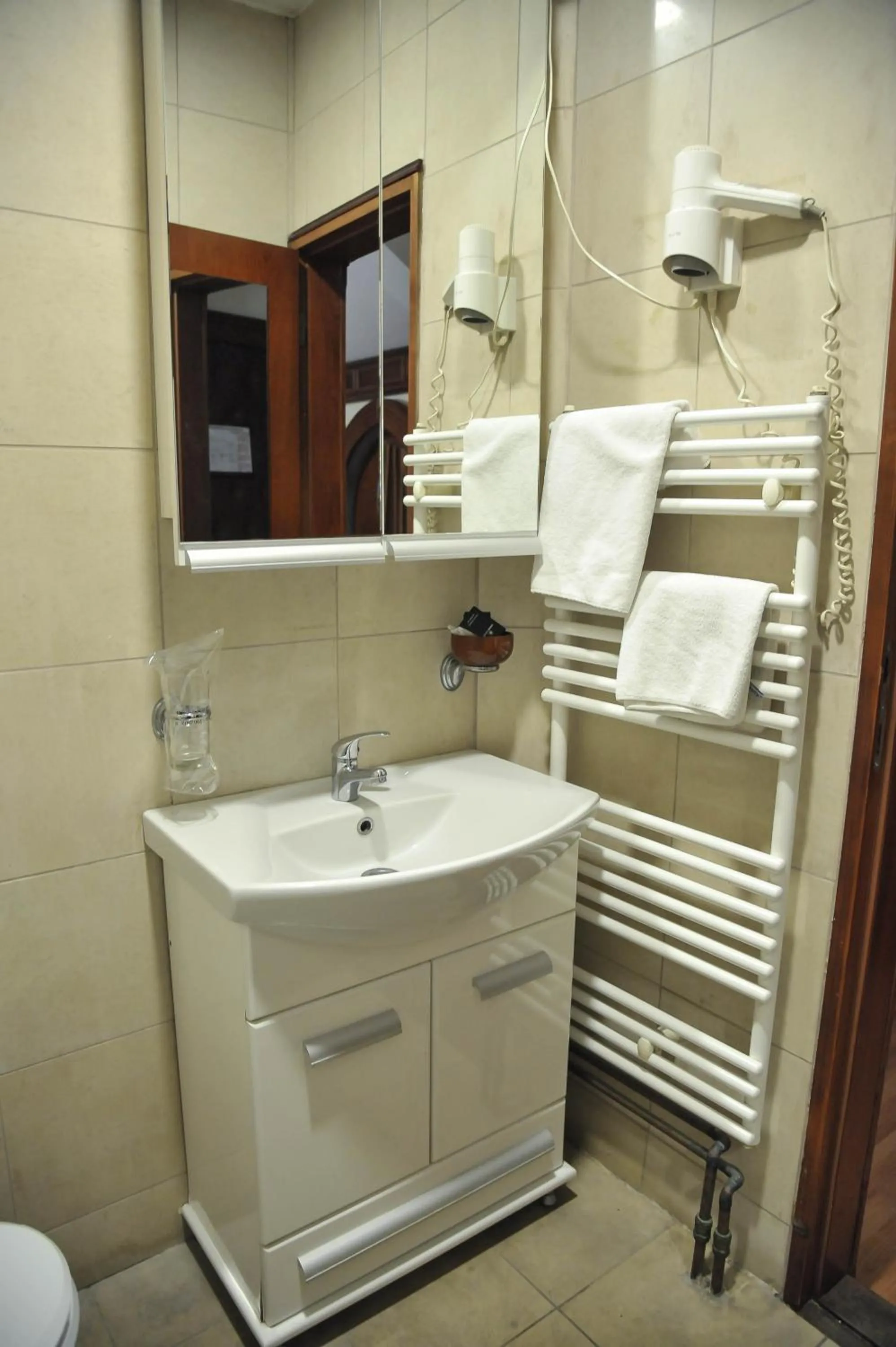Bathroom in Hotel Centar Balasevic