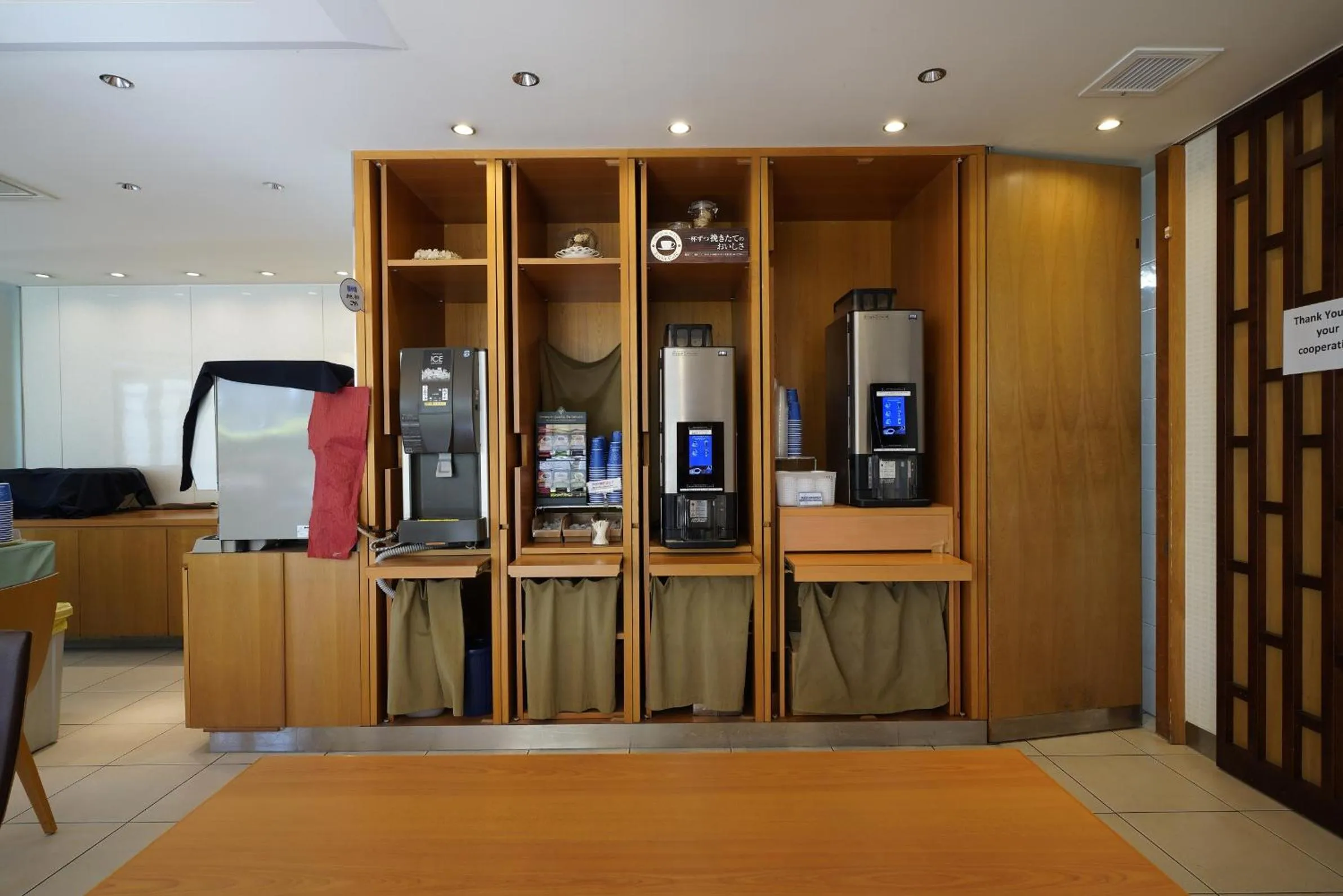 Food and drinks in Meitetsu Inn Nagoya Kanayama