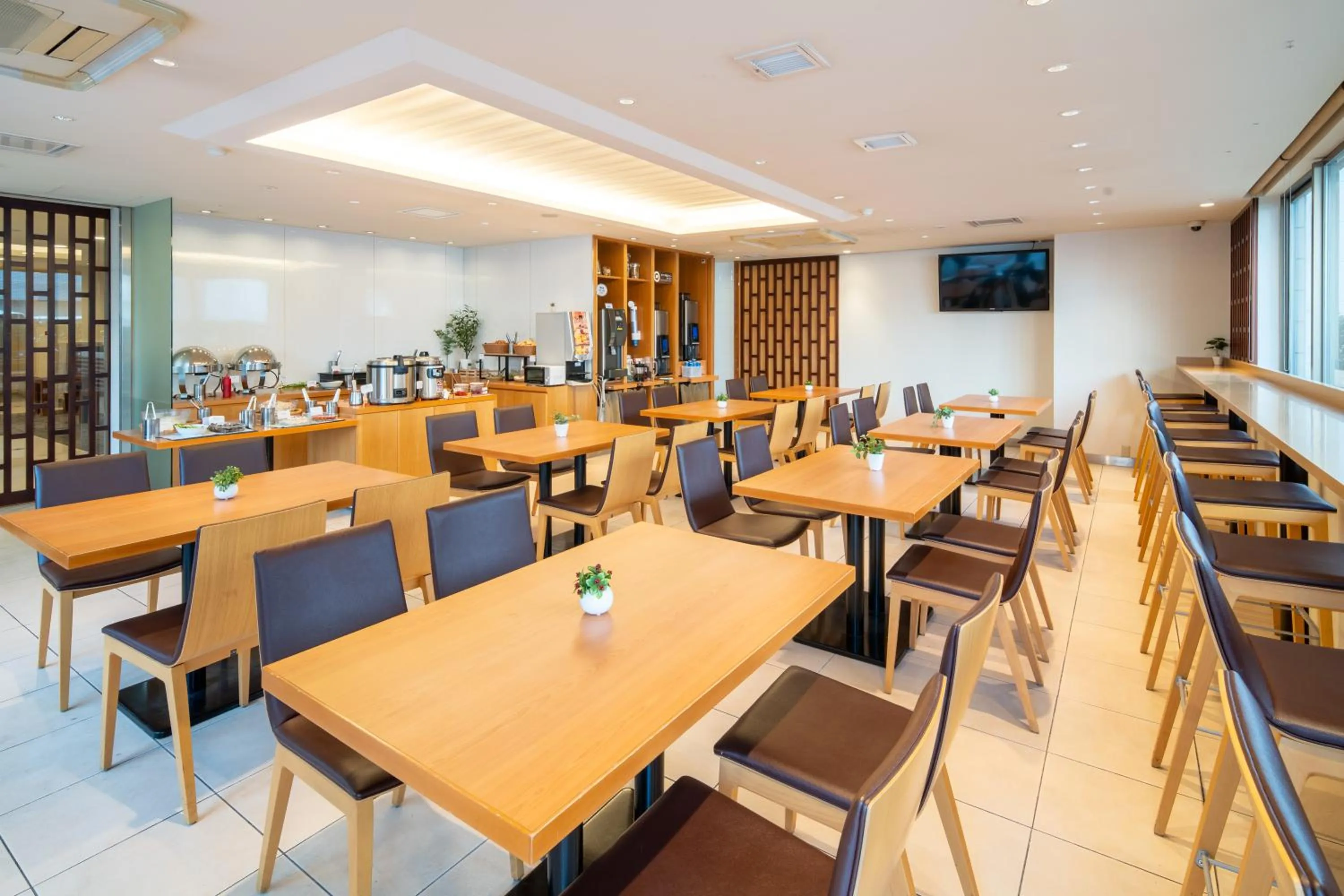 Restaurant/places to eat in Meitetsu Inn Nagoya Kanayama