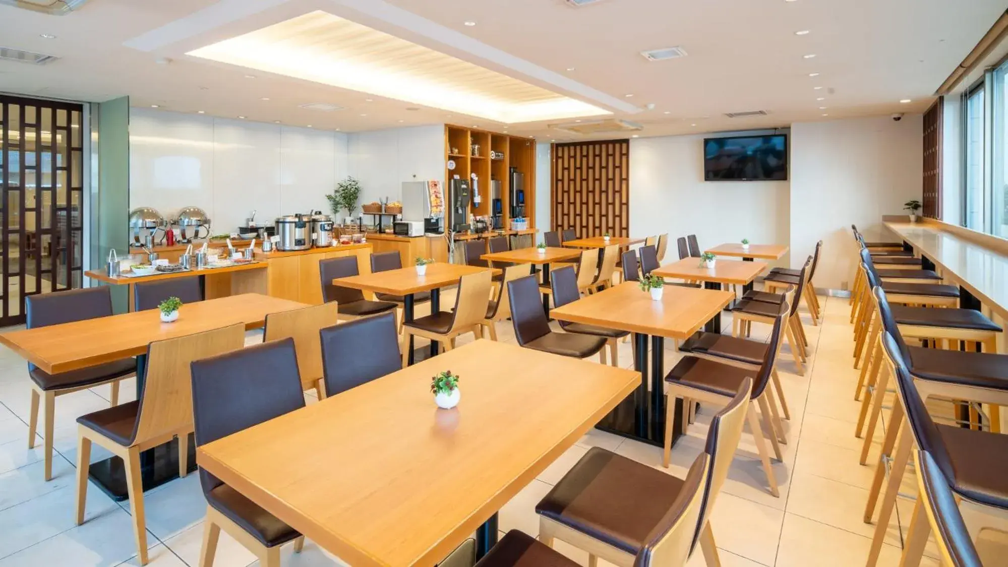 Restaurant/places to eat in Meitetsu Inn Nagoya Kanayama Restaurant/places to eat in Meitetsu Inn Nagoya Kanayama