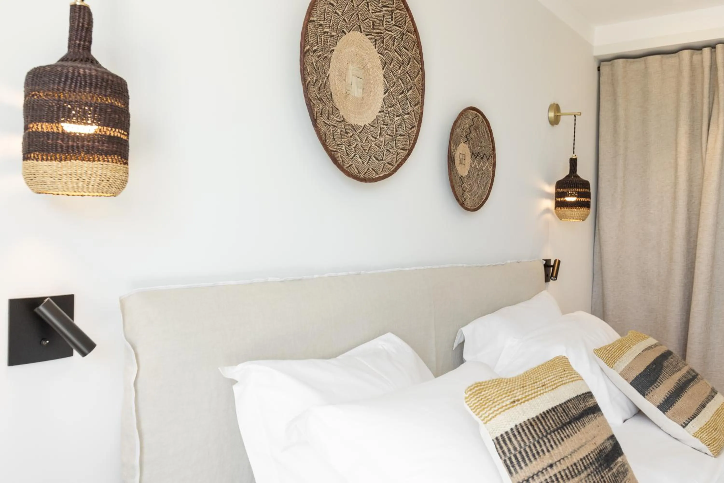 Bed in Le Mirage