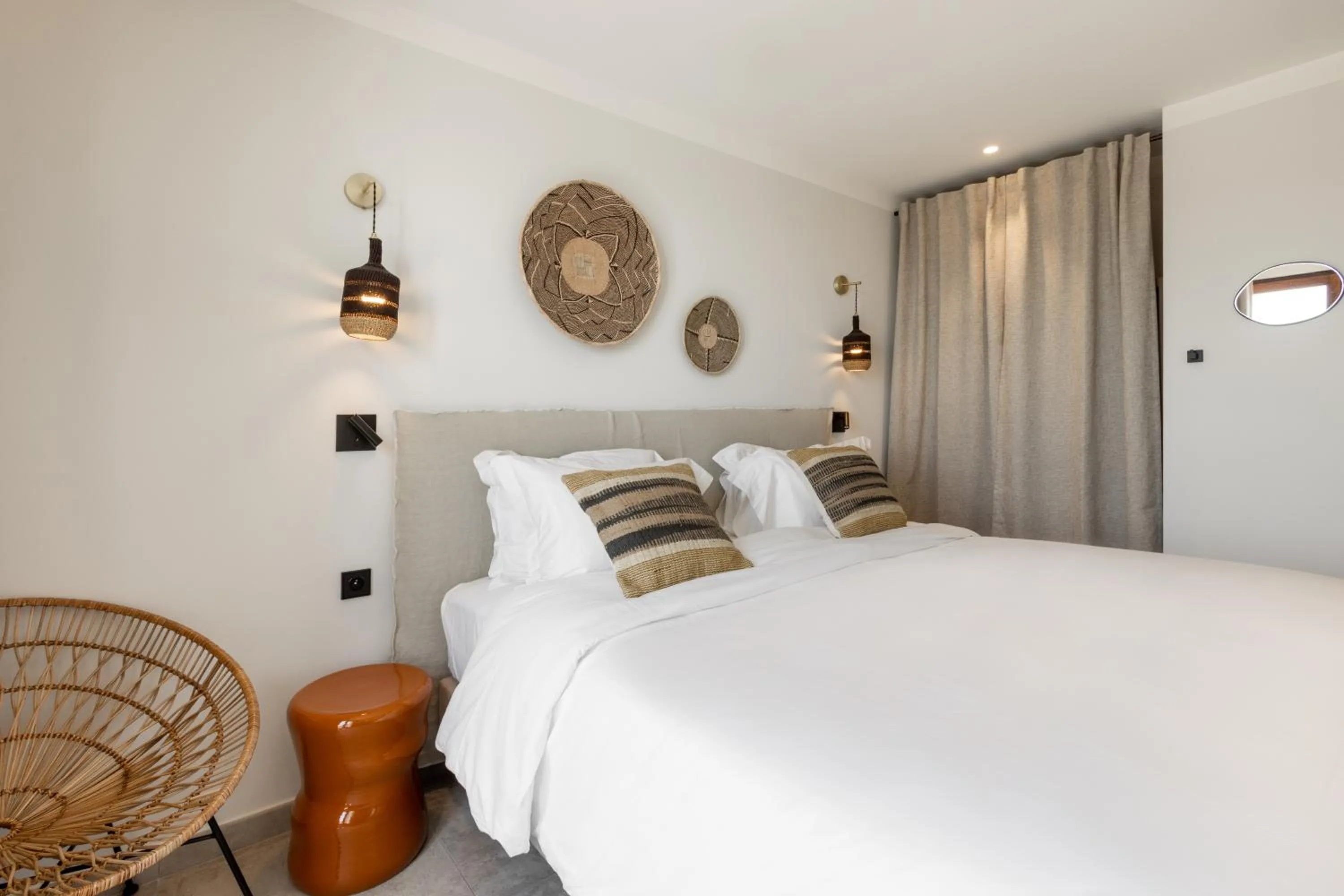 Bed in Le Mirage