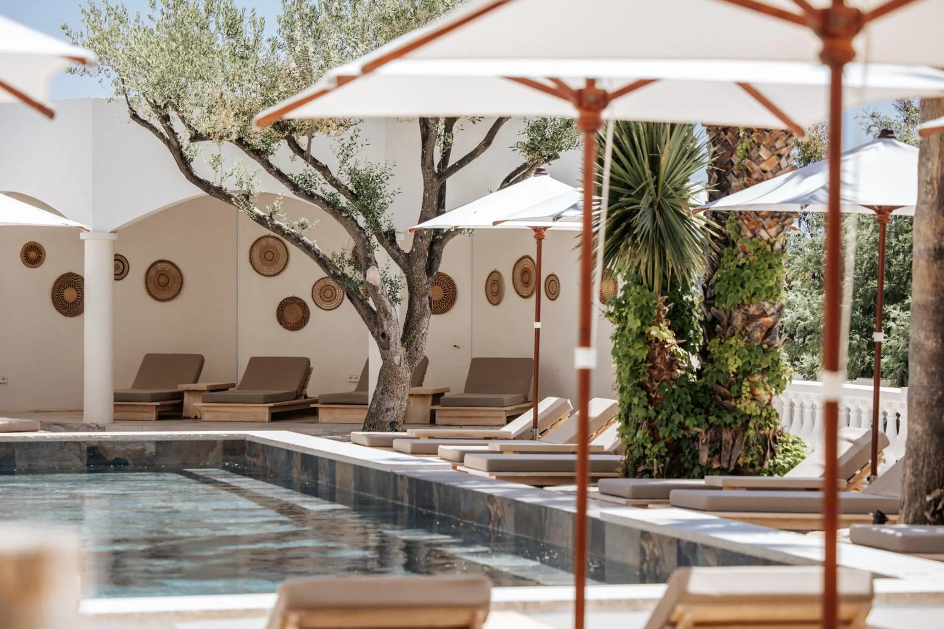 Swimming pool in Le Mirage