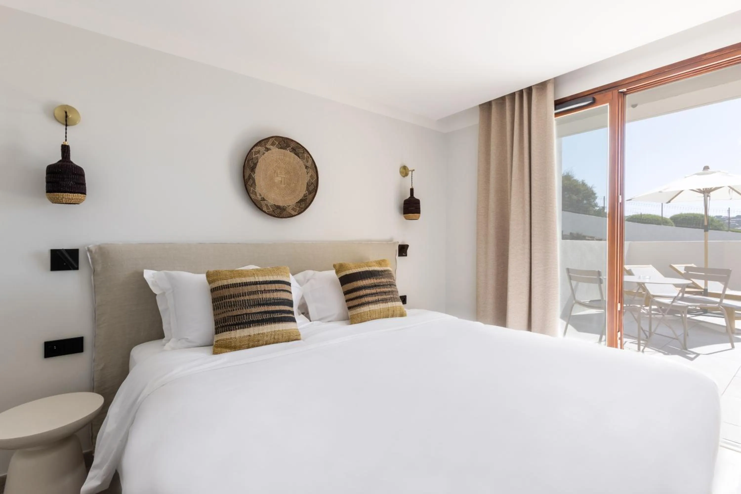Bed in Le Mirage